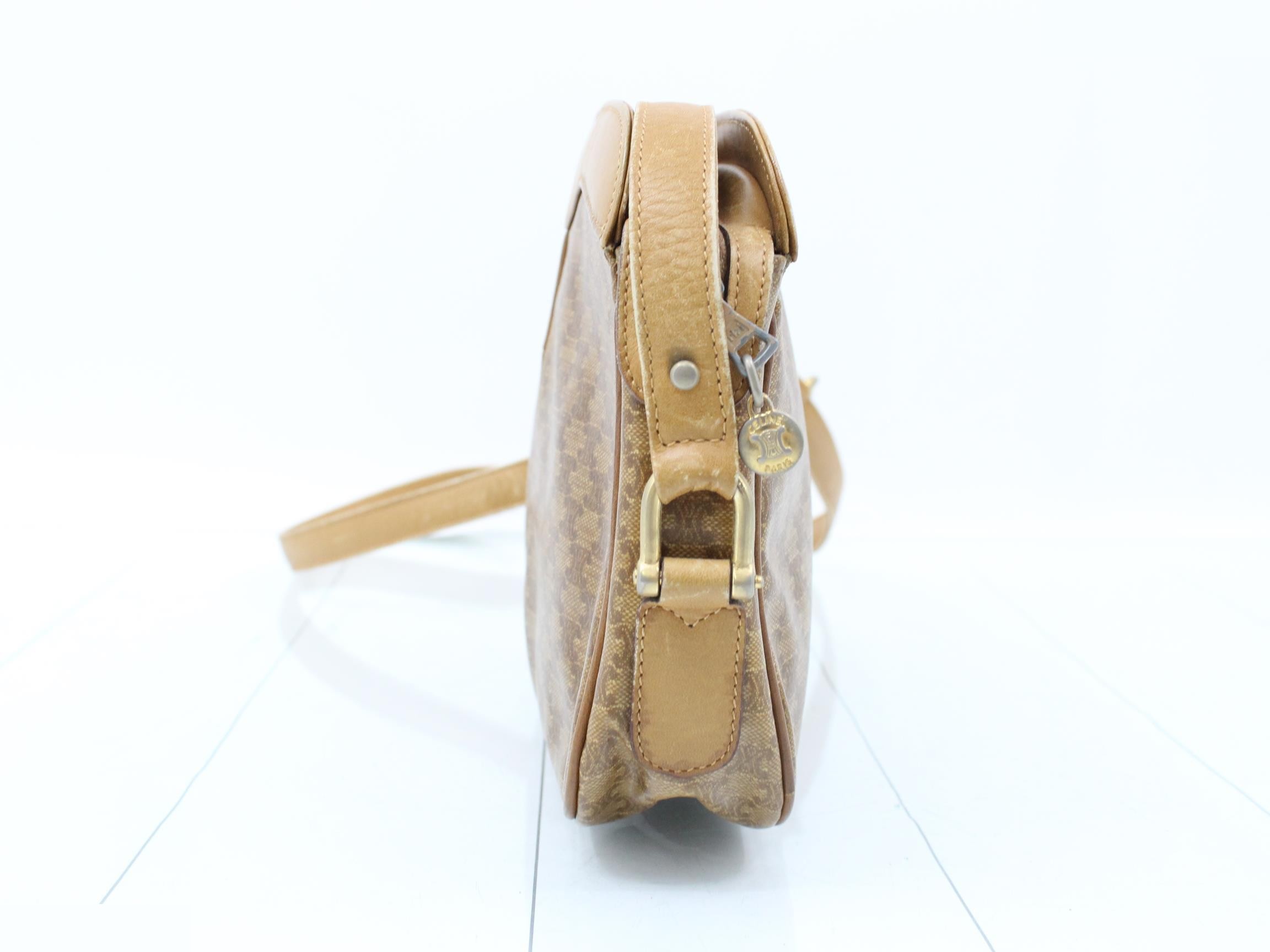 shoulder bag — view 4