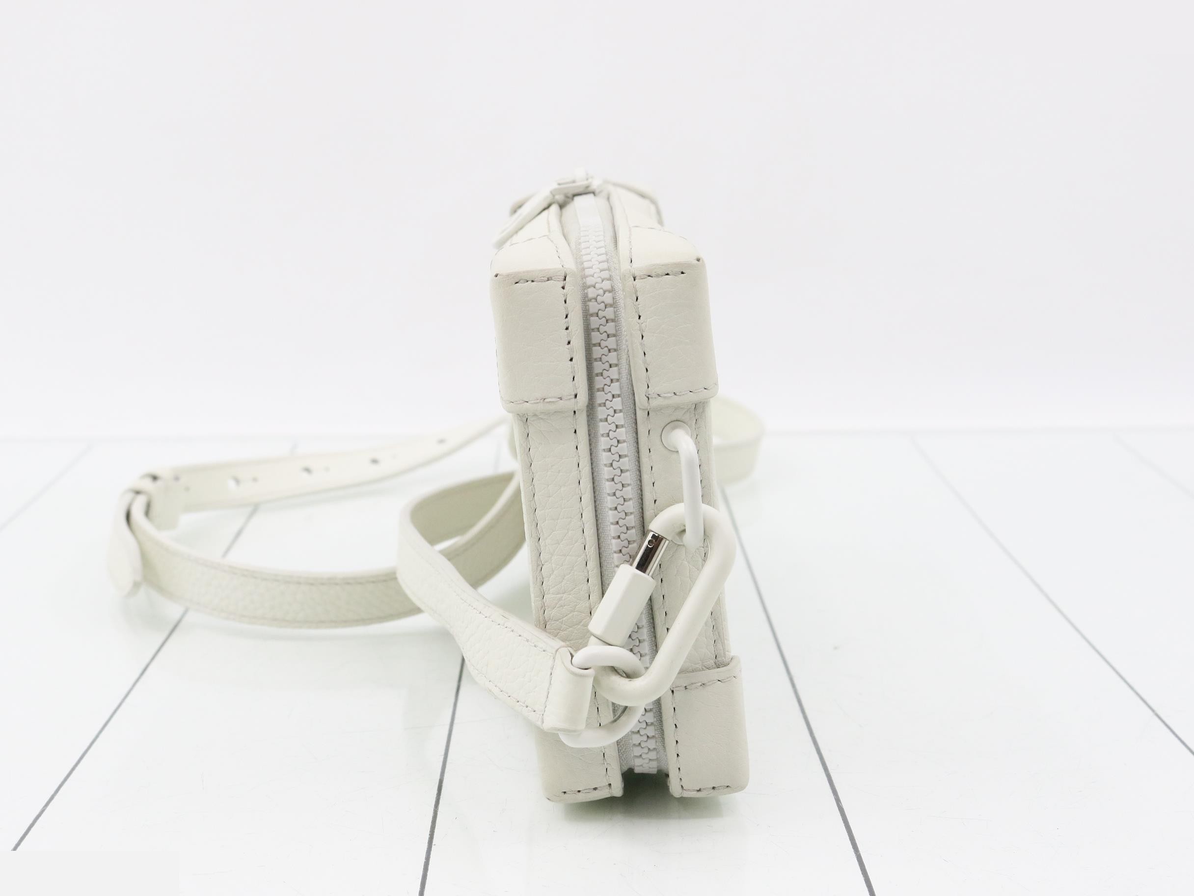 Taurillon Monogram LV Friends Shoulder Bag — view 3