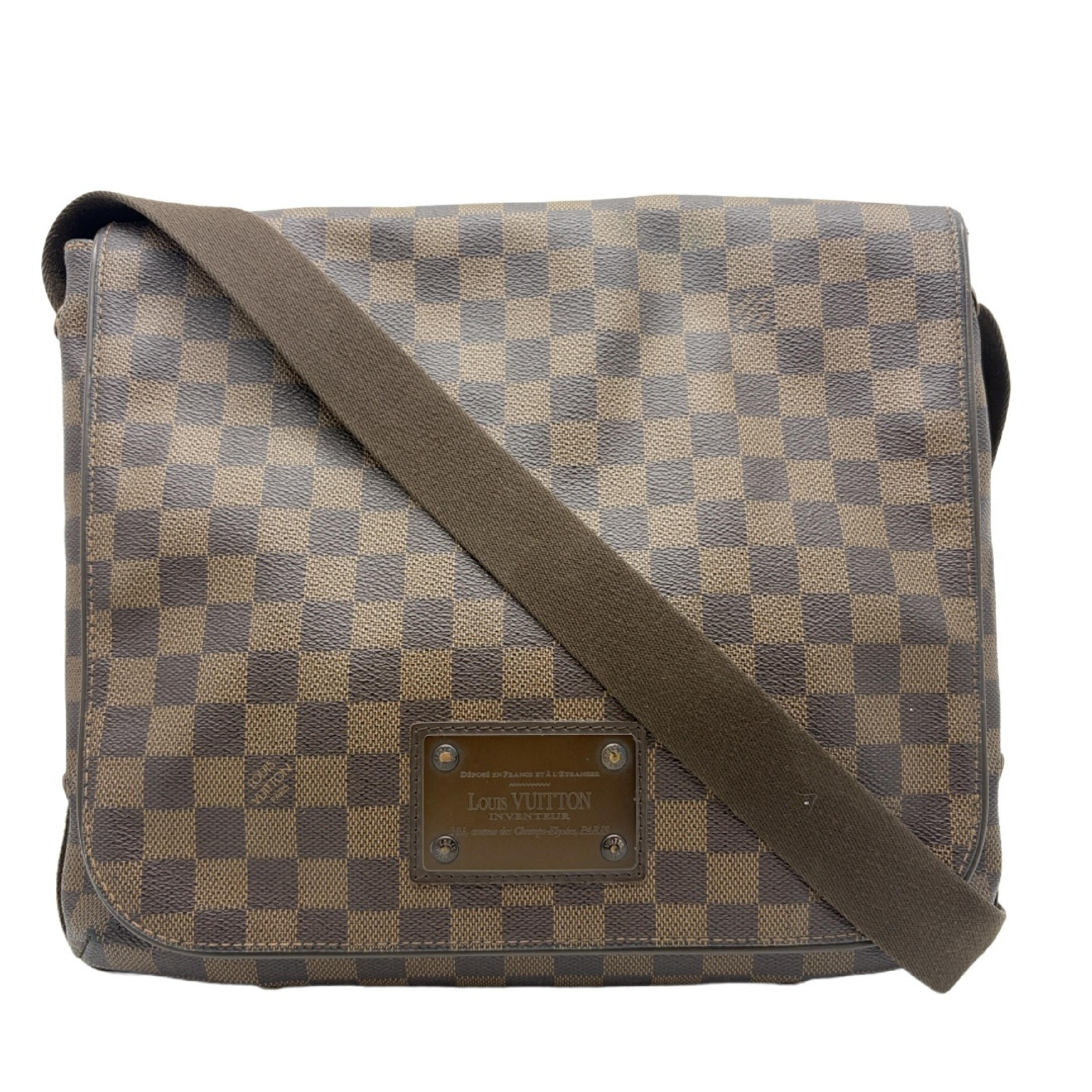 Damier Ebene Brooklyn MM Shoulder Bag