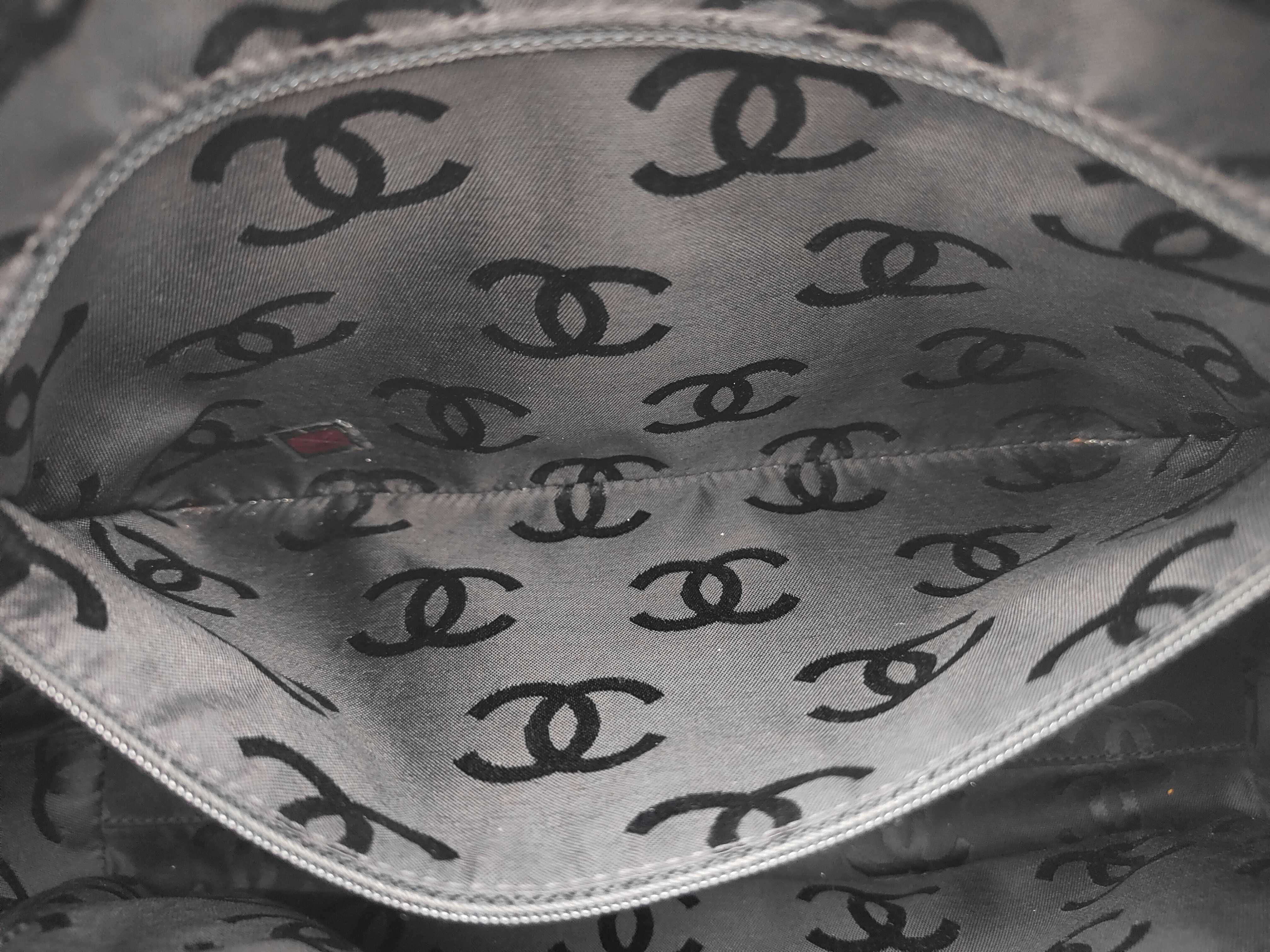 Wild Stitch Tote Bag (Handbag) — view 9