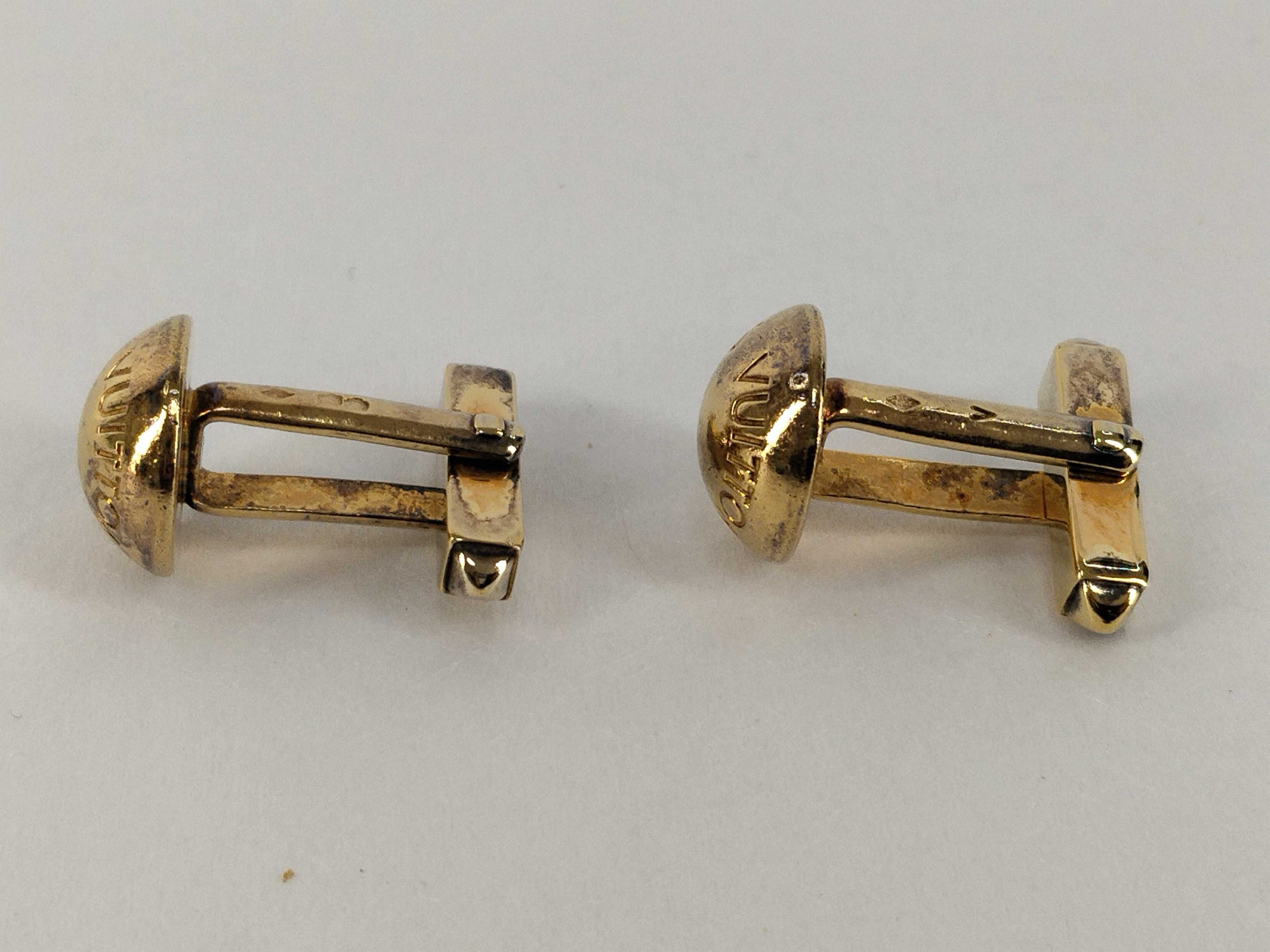 cufflinks (discolored) - Tie clip and cufflinks included. — view 2