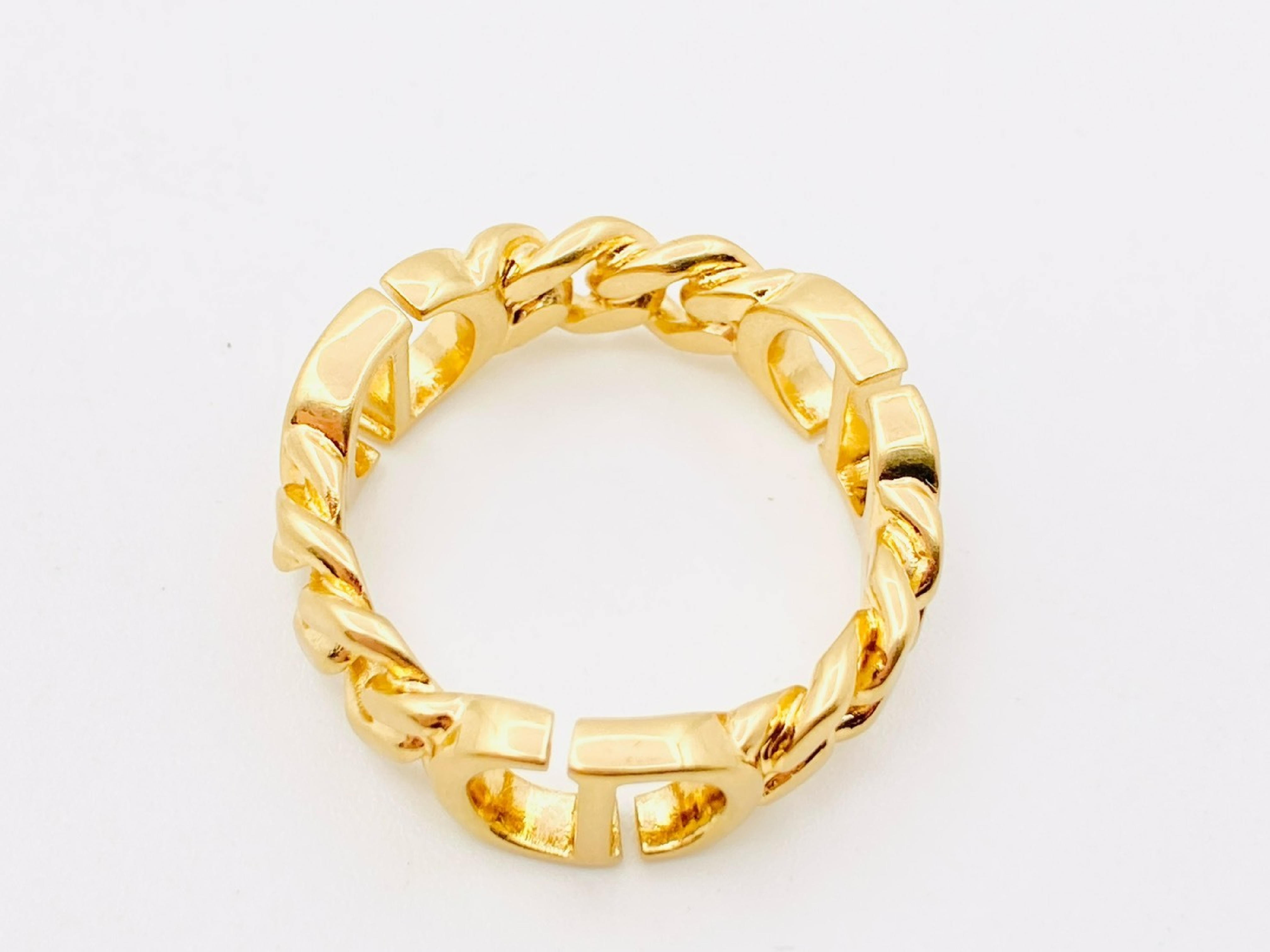 Petit CD logo chain ring, size L, gold. — view 3