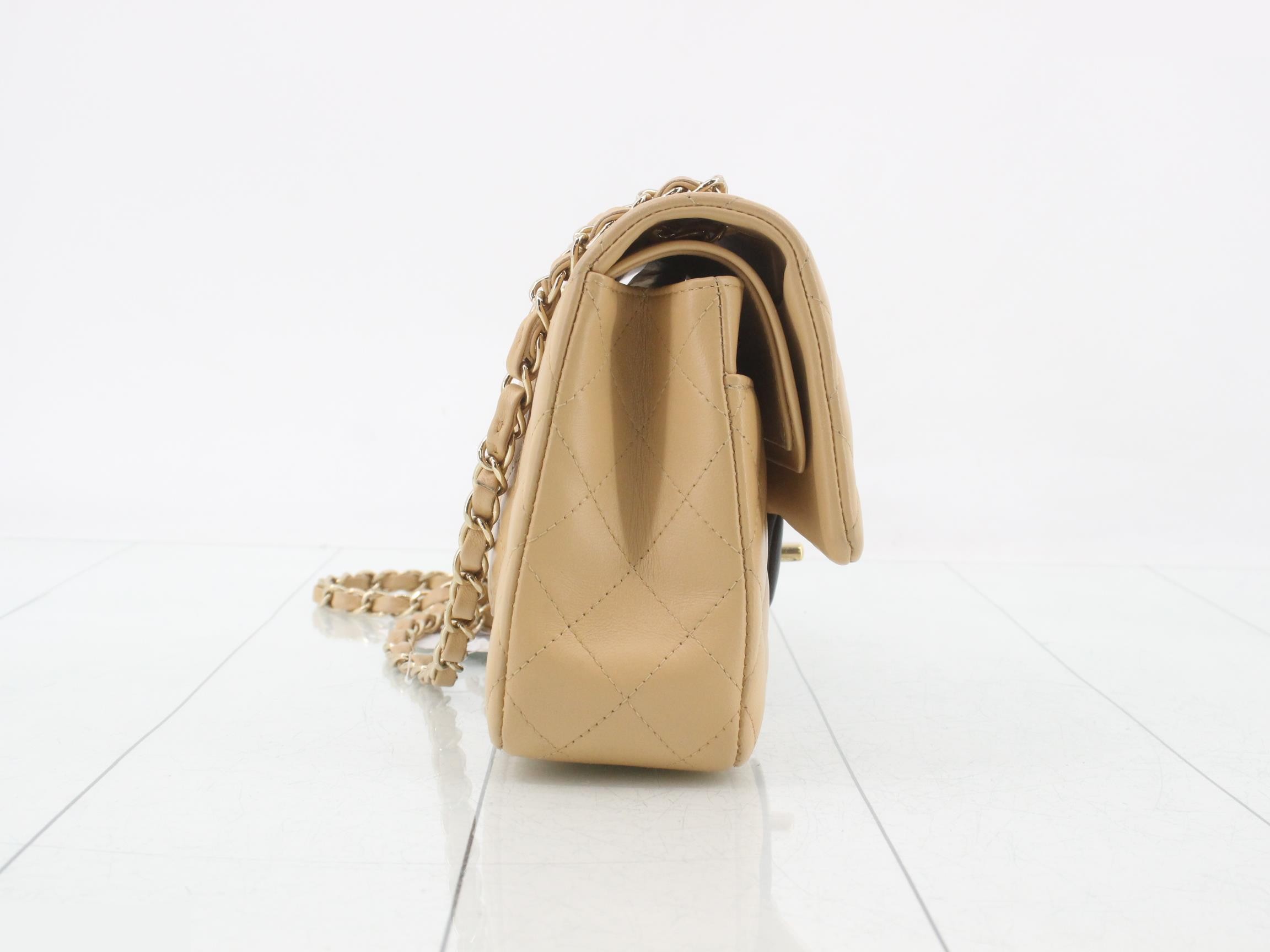 Matelassé Lambskin Chain Shoulder Bag with Plate — view 4