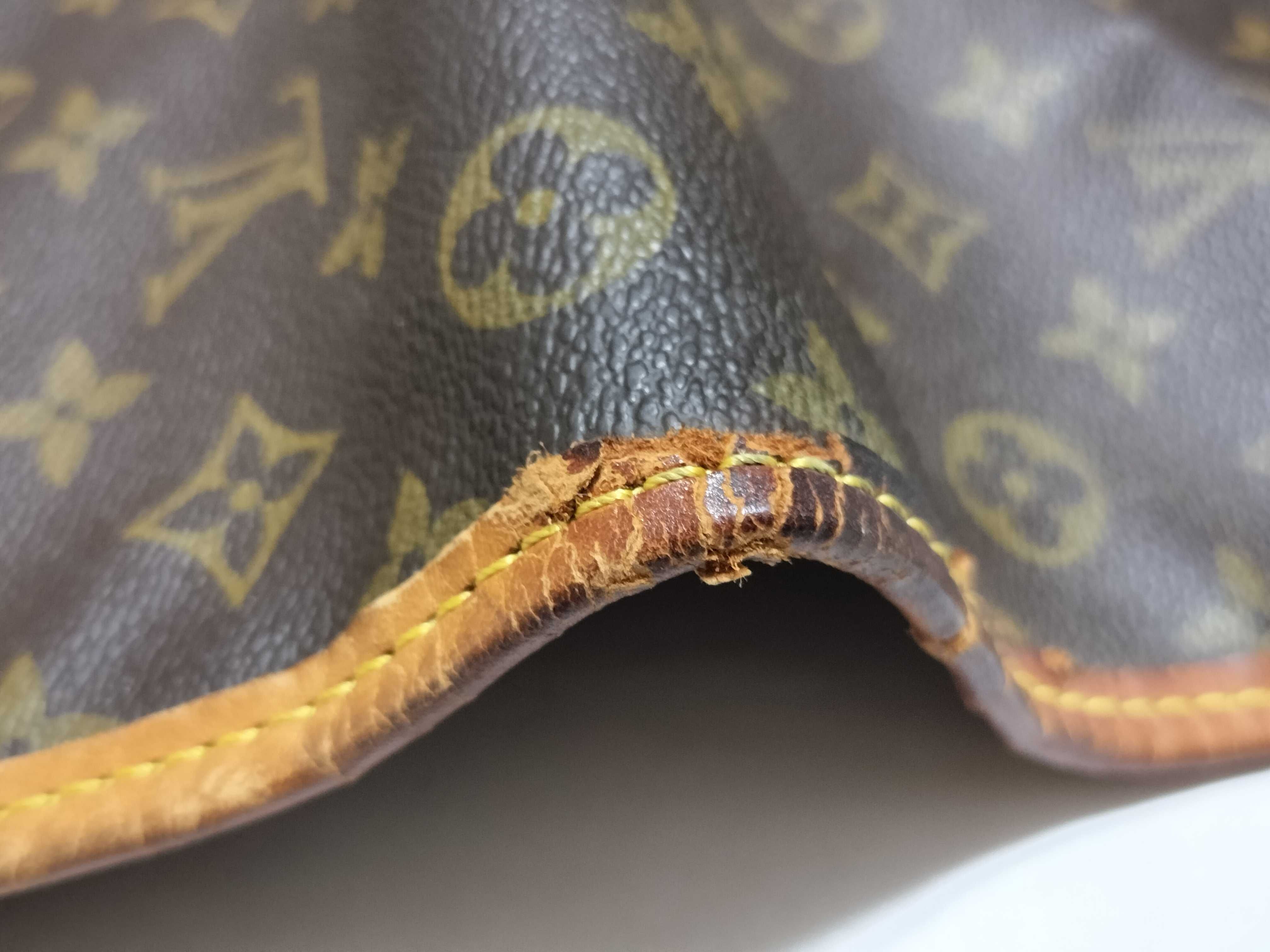 Monogram Louis Vuitton Monogram Sac de Portementeau M23542 Bag — view 5