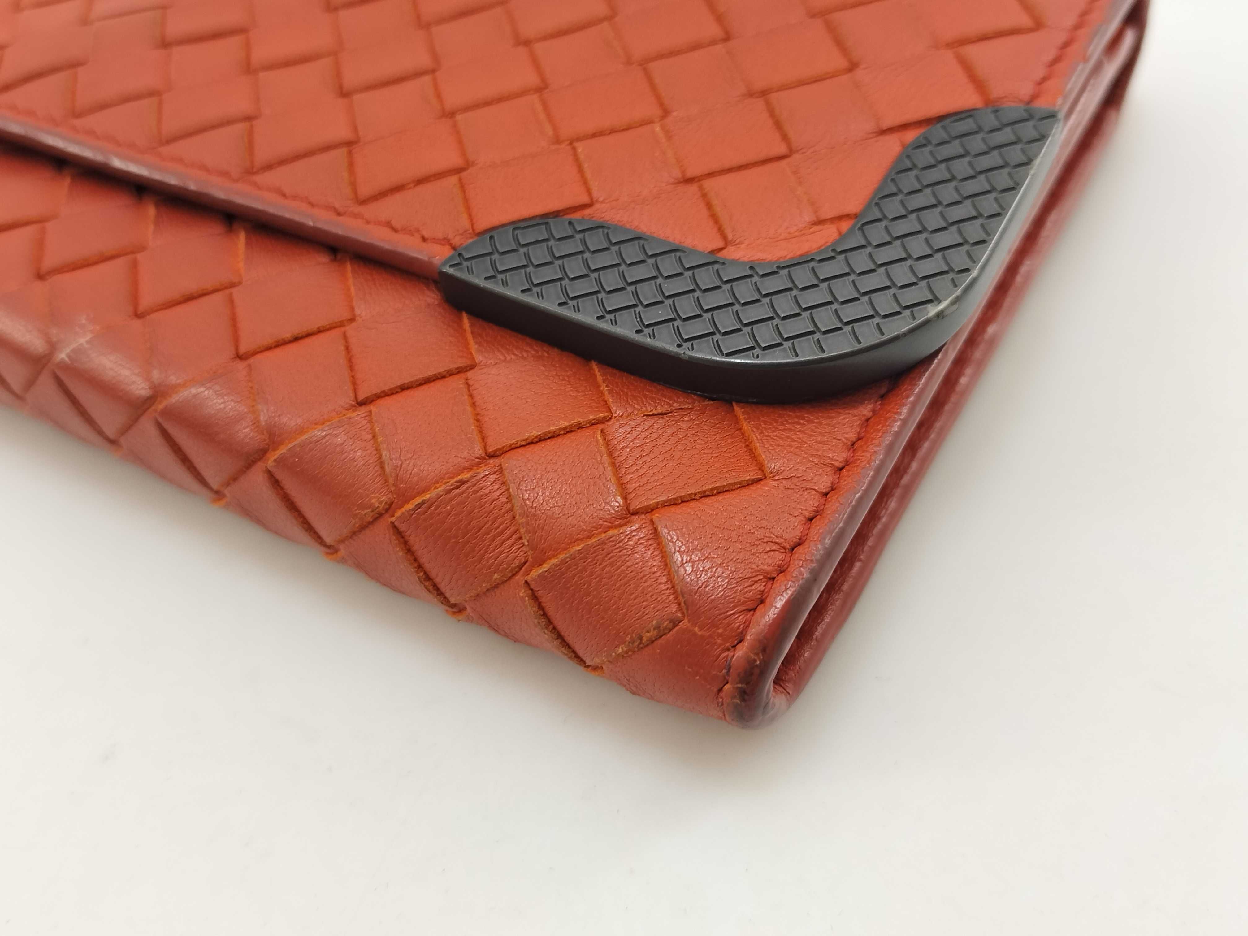 Intrecciato Metal Corner Strap Long Wallet Orange — view 4