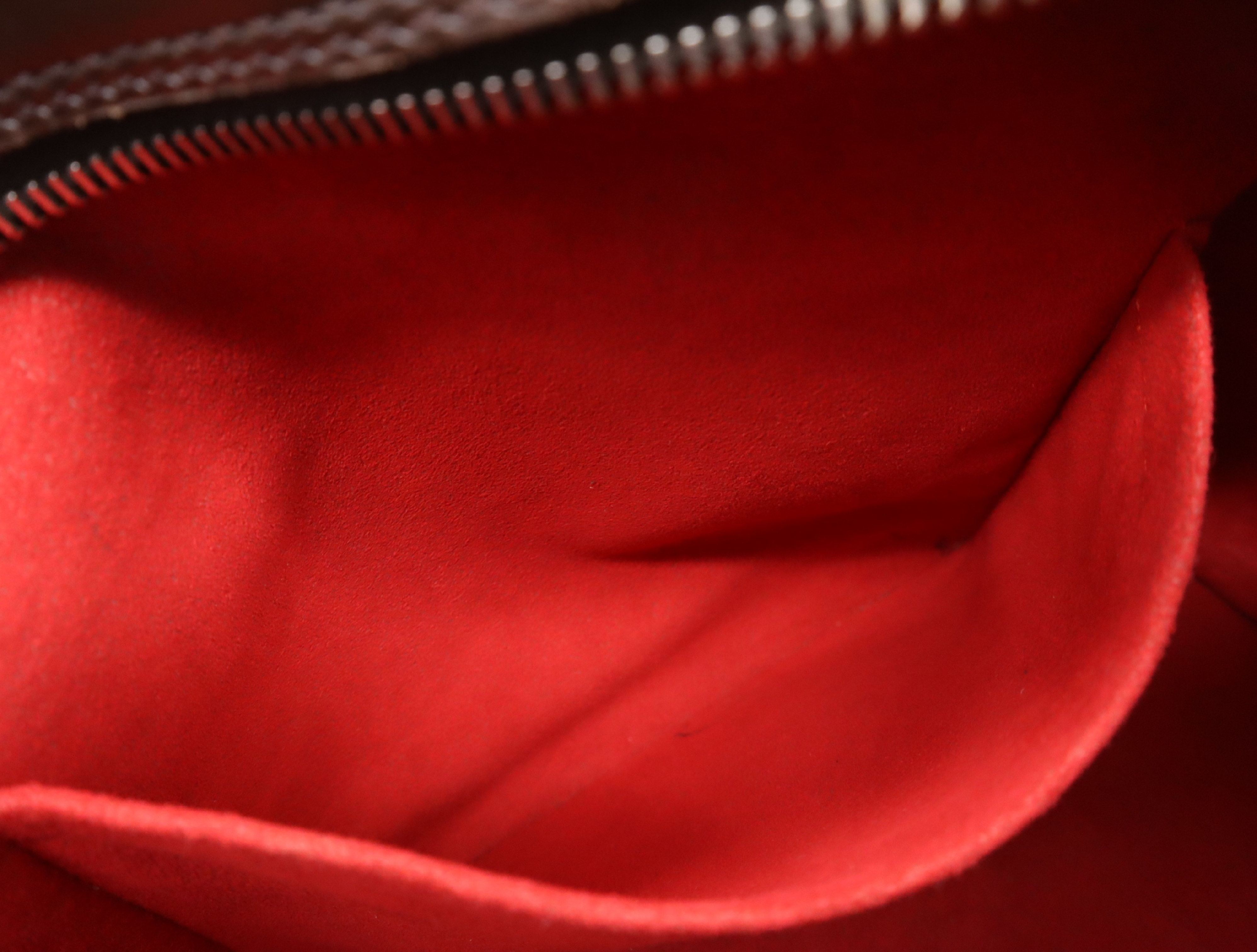 N60008 Damier Duomo Handbag with Padlock, 2 Keys, and Clochette — view 15