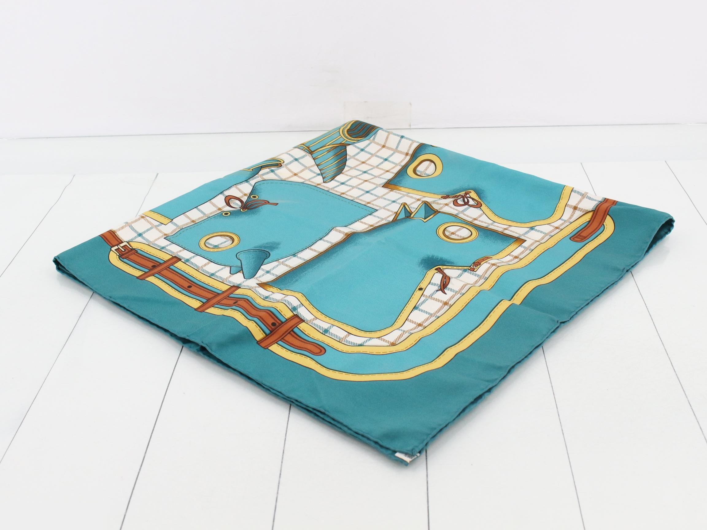 Silk Carre 90 Camails — view 2