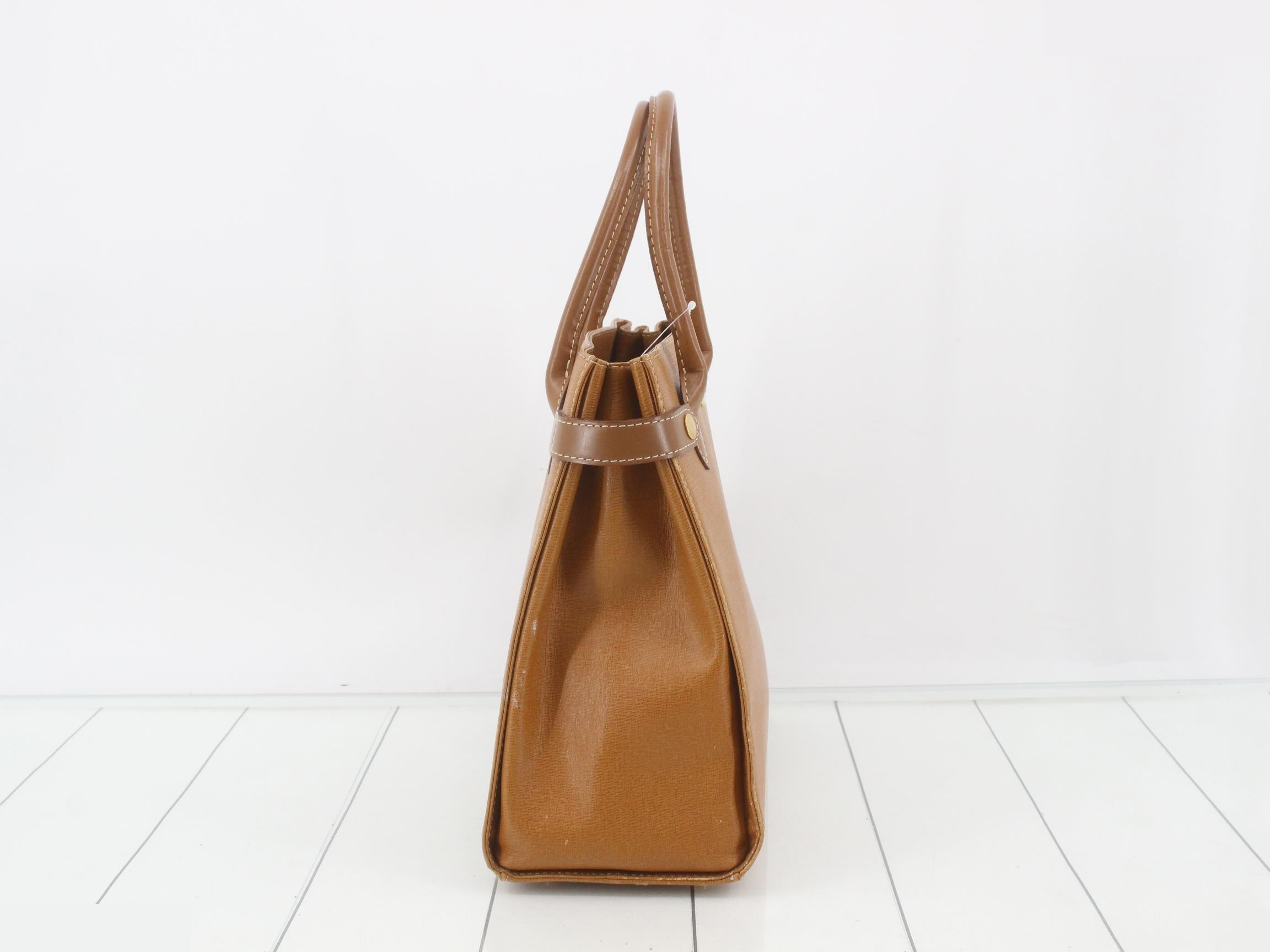 handbag — view 4