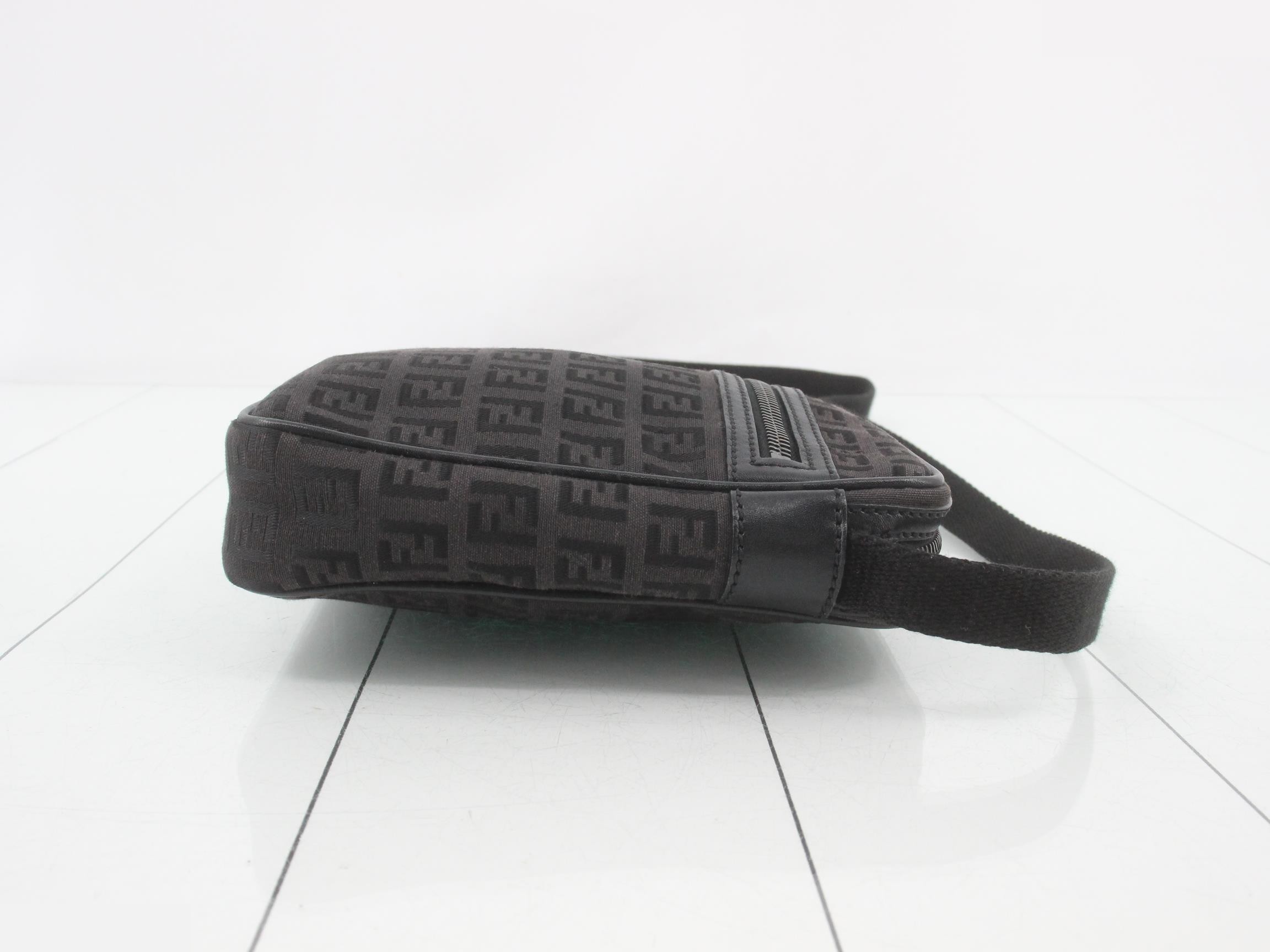 Zucchino Shoulder Bag — view 3