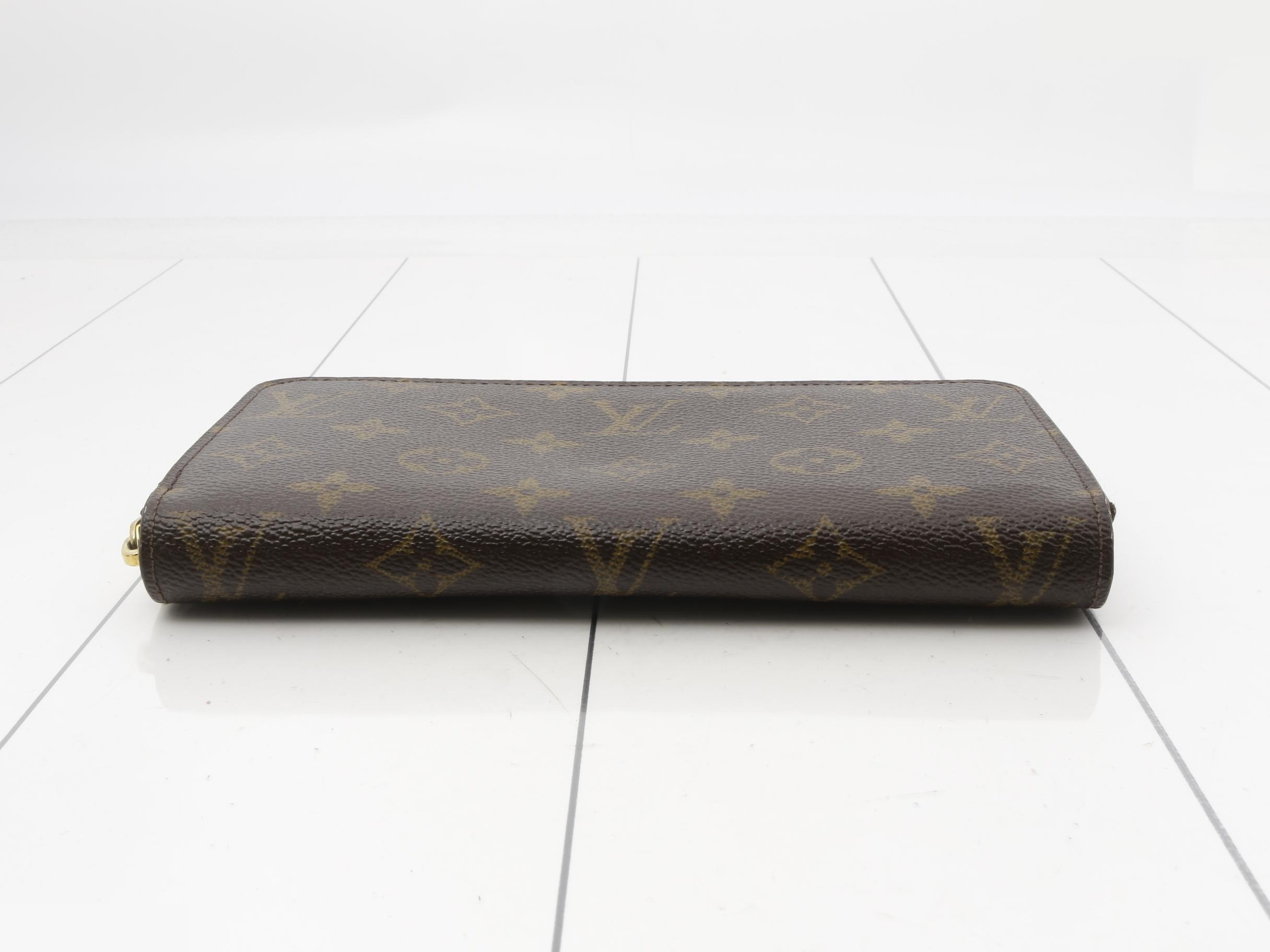 Zippy Wallet — view 3