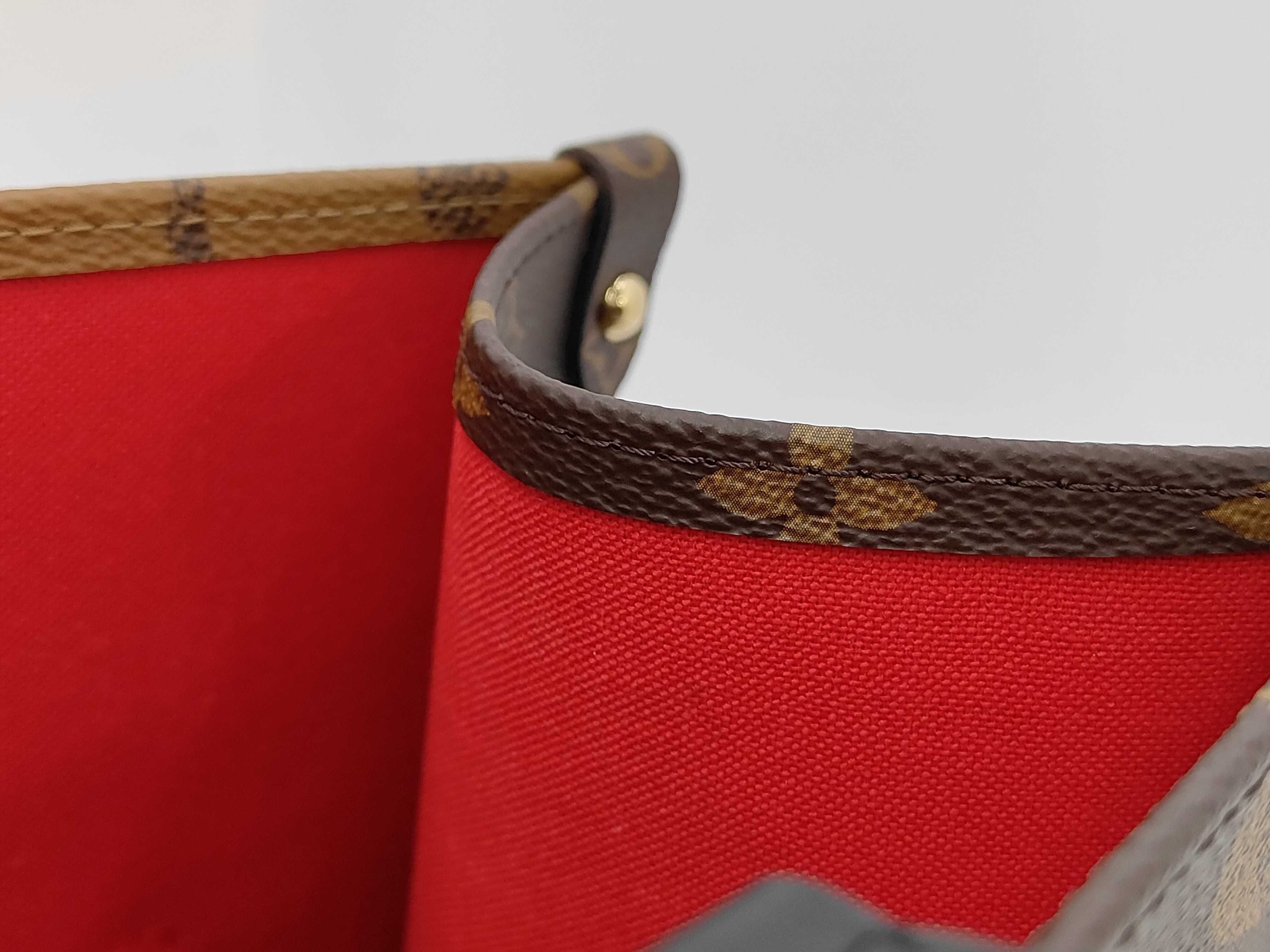 Monogram OnTheGo MM Tote Bag — view 11