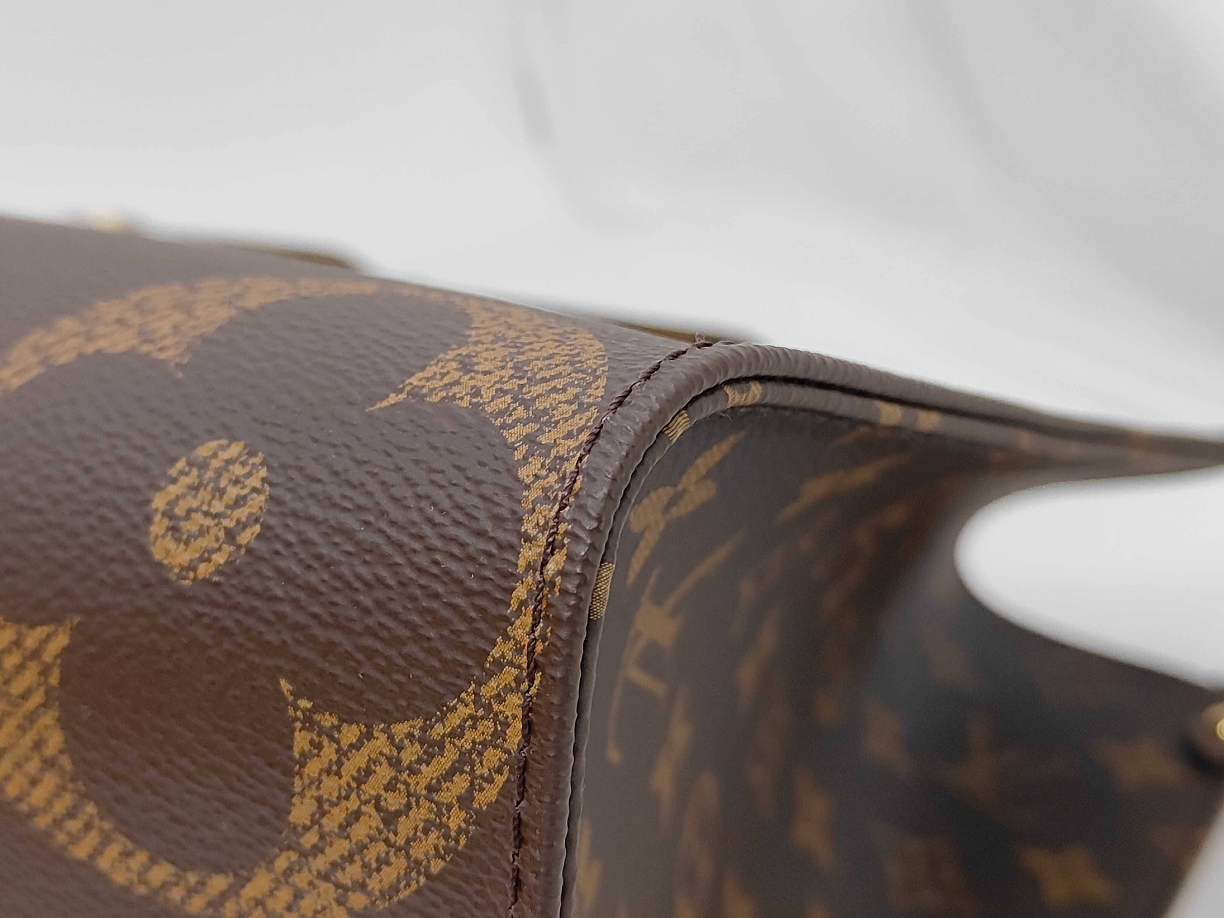 Monogram OnTheGo MM Tote Bag — view 12