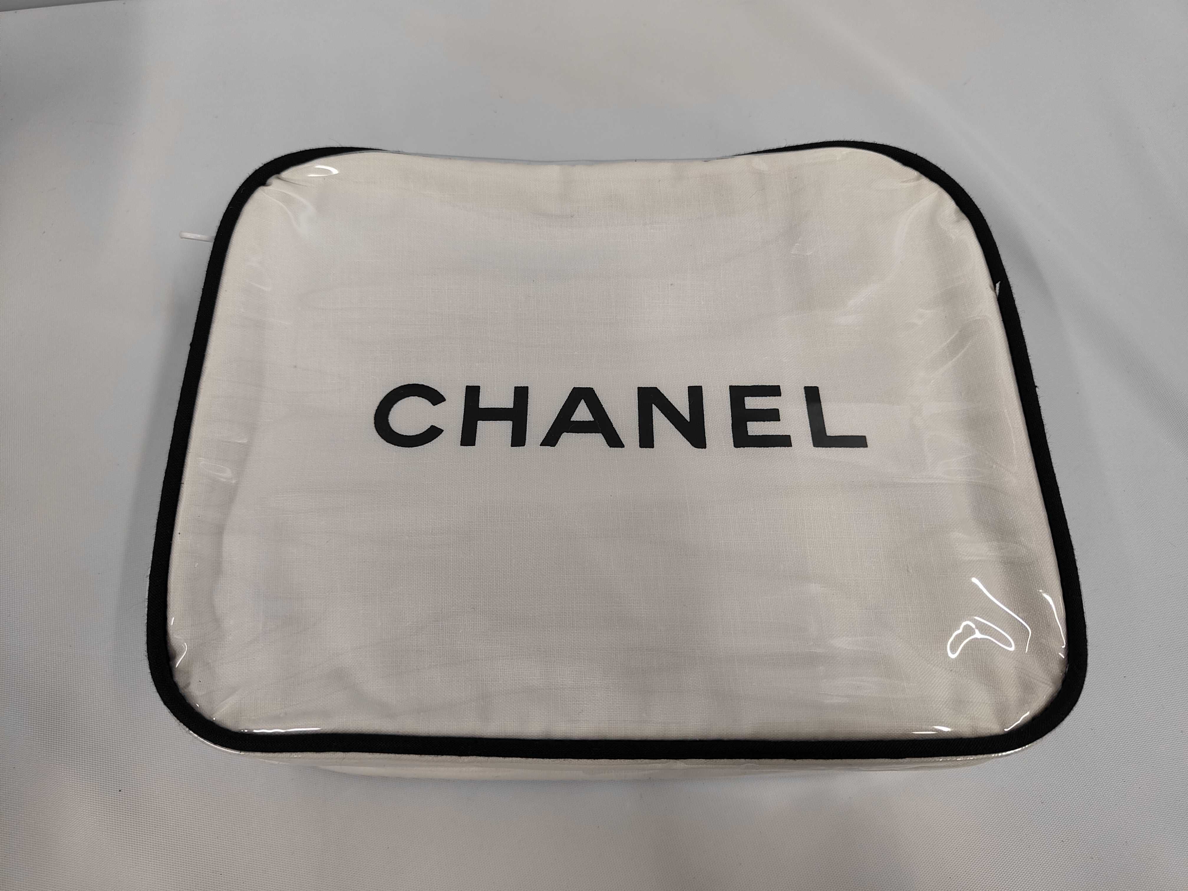 travel pouch, with original box and accessories, novelty item, other small items. — view 4