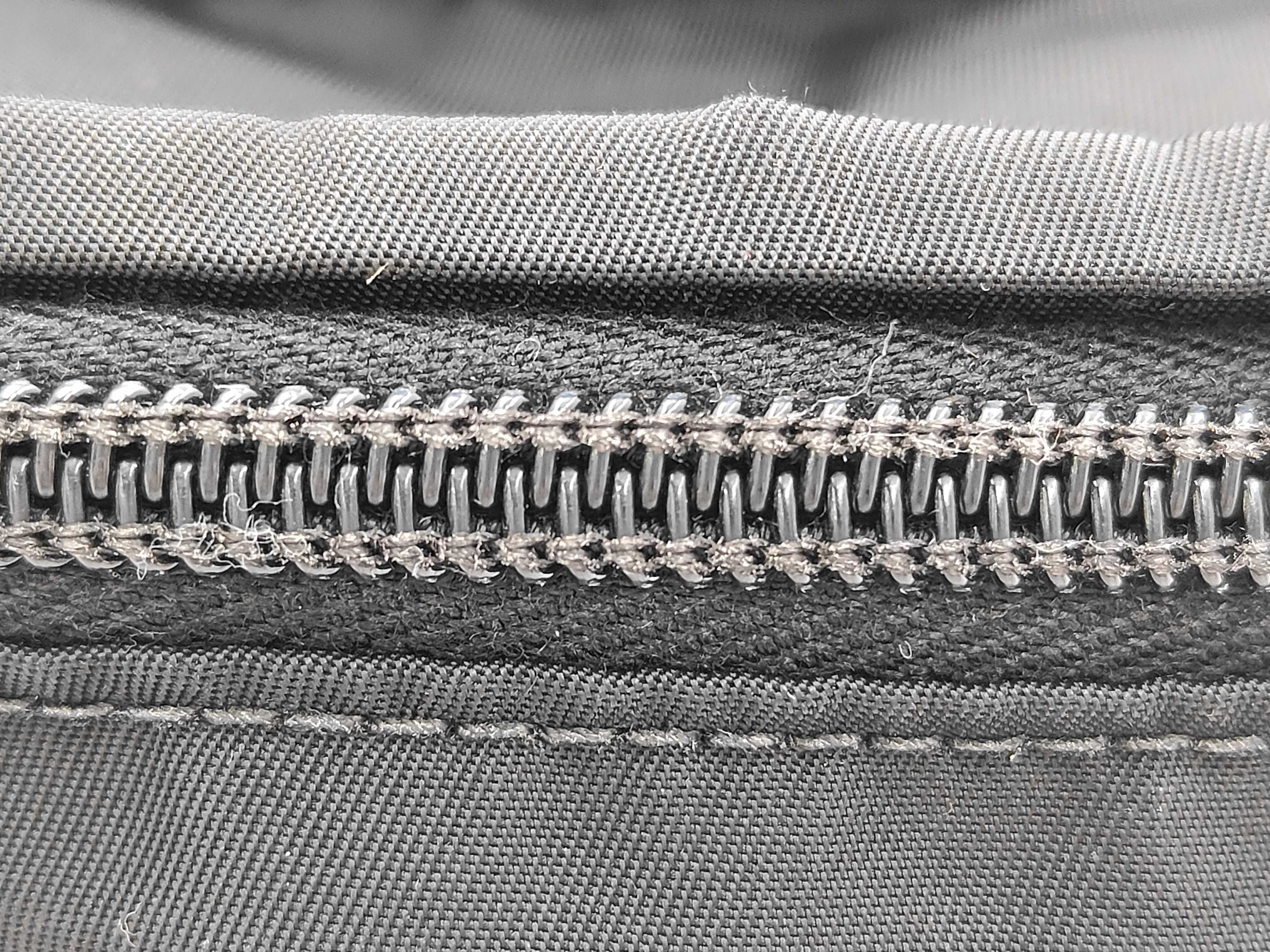 Body Bag Waist Bag — view 13