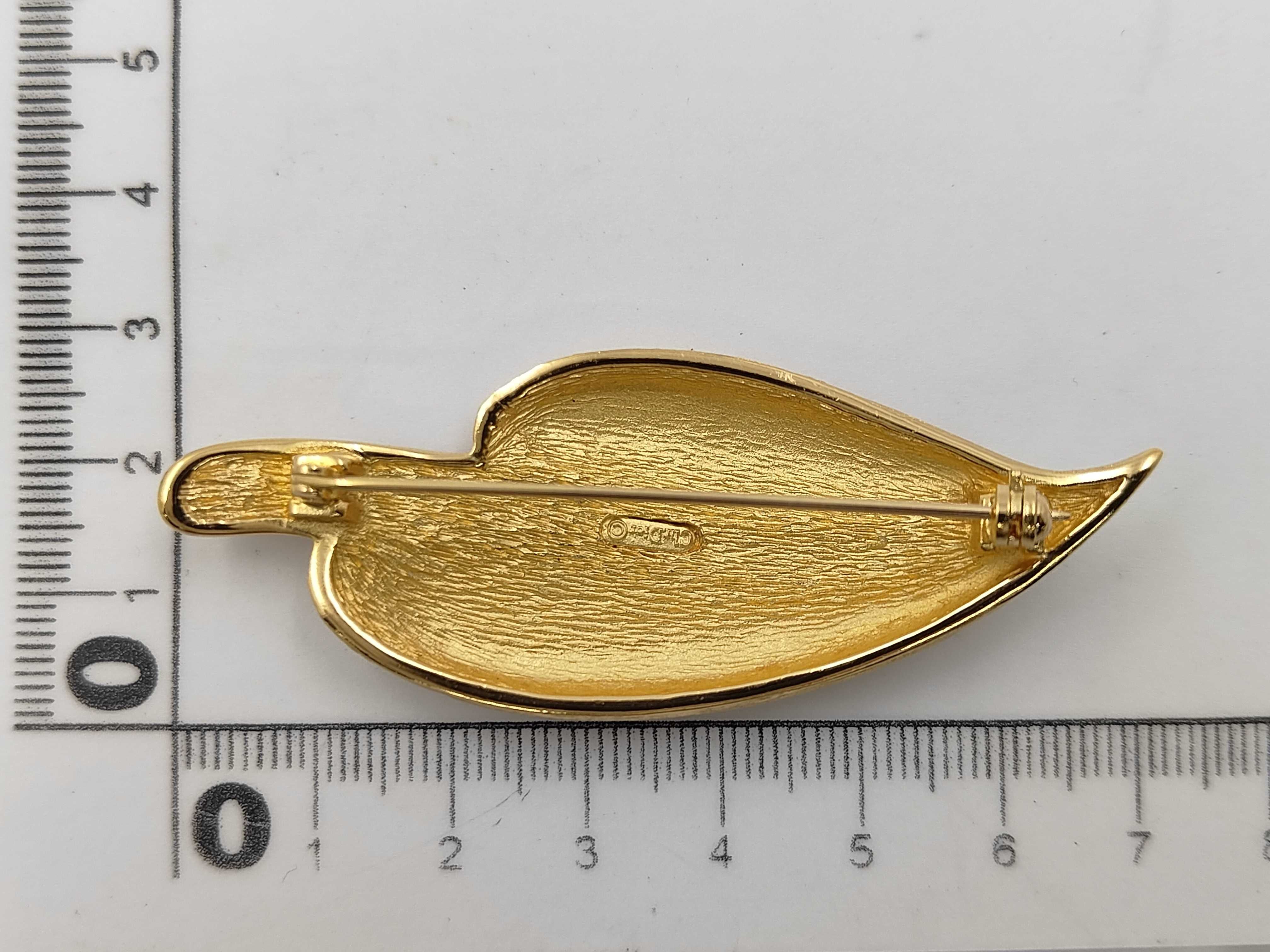 Brooch, Leaf Design, Rhinestone, GP Brooch — view 5