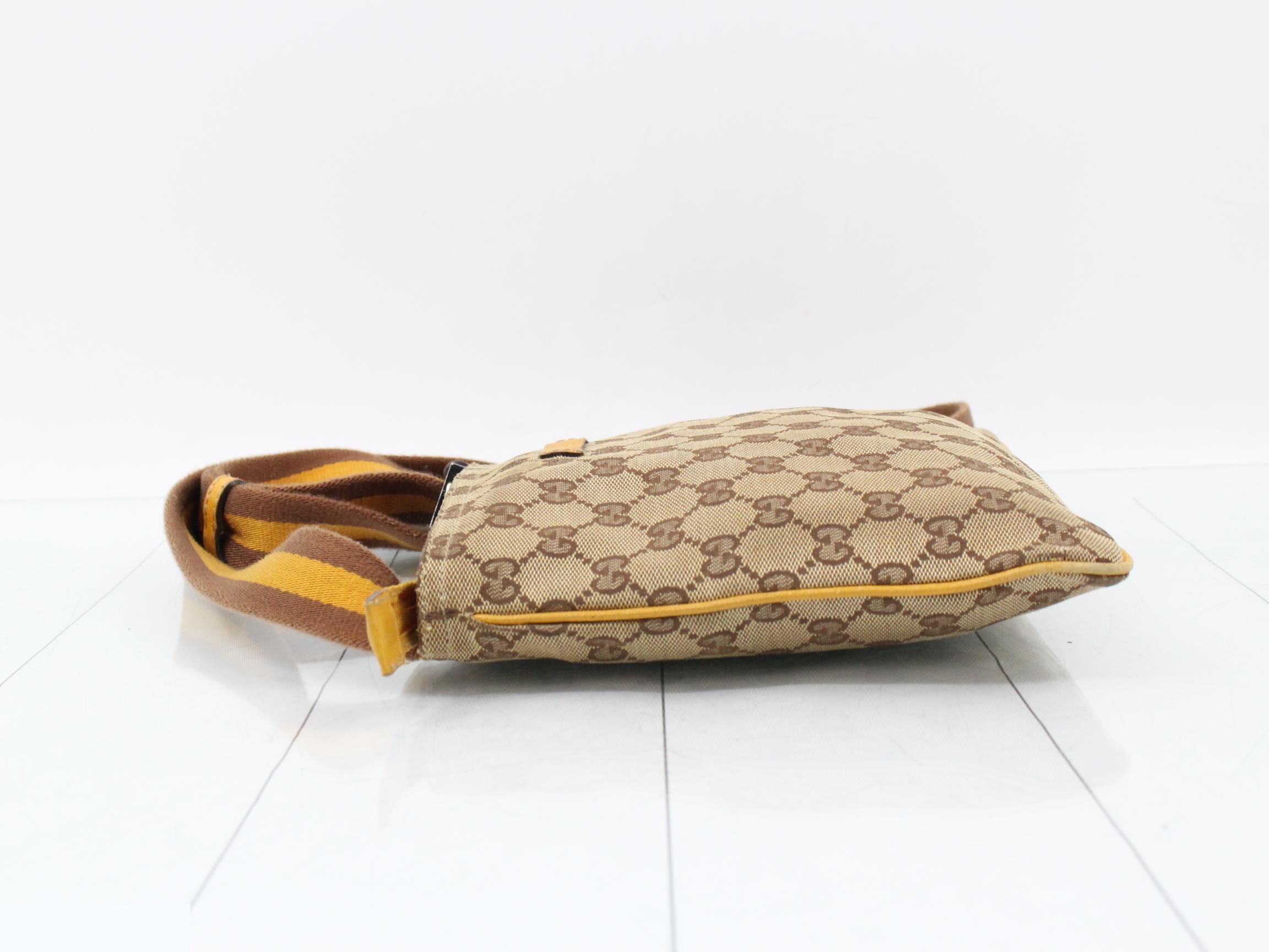 GG canvas shoulder bag — view 4