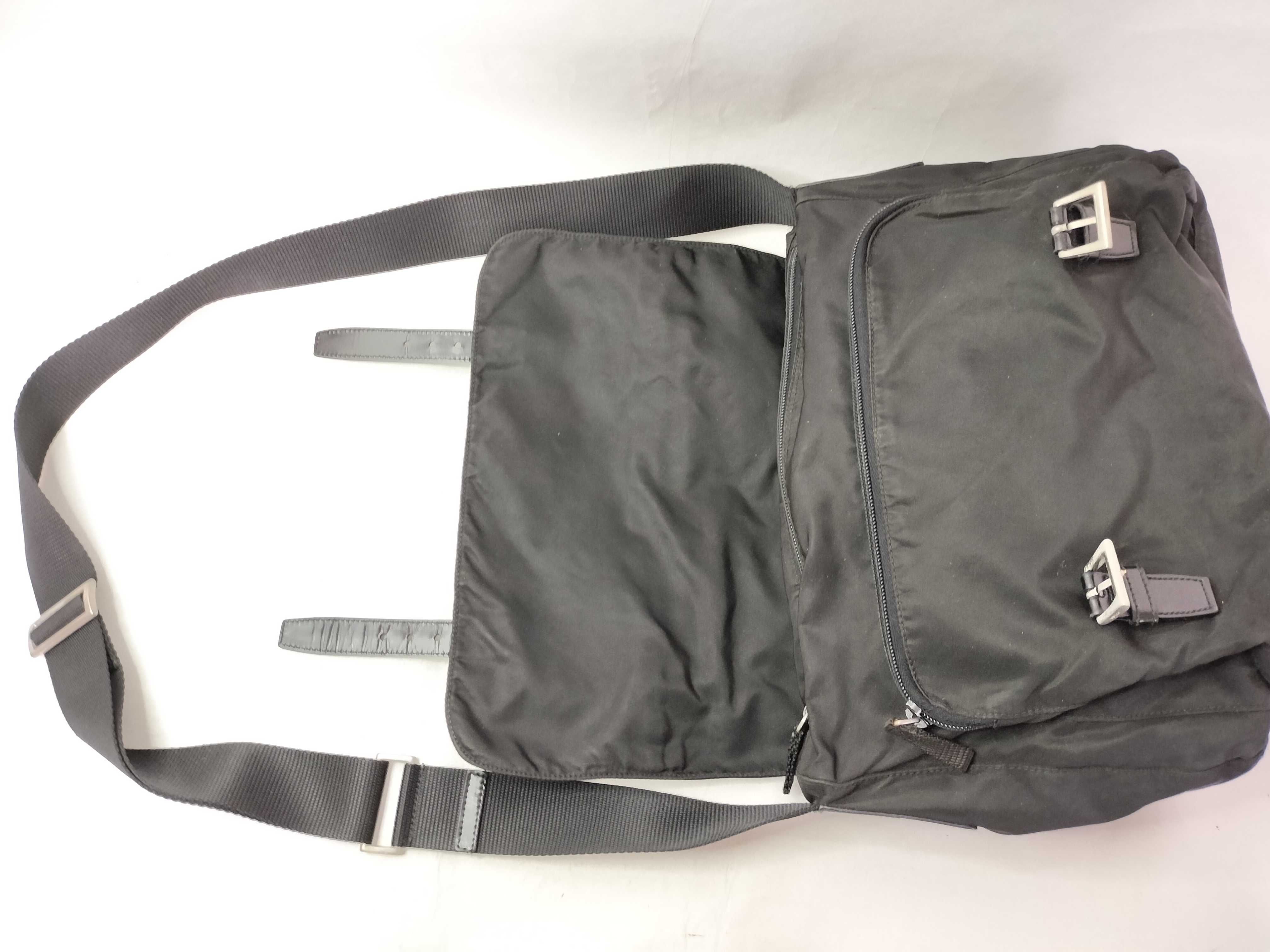 Nylon Messenger Shoulder Bag (Black) — view 13