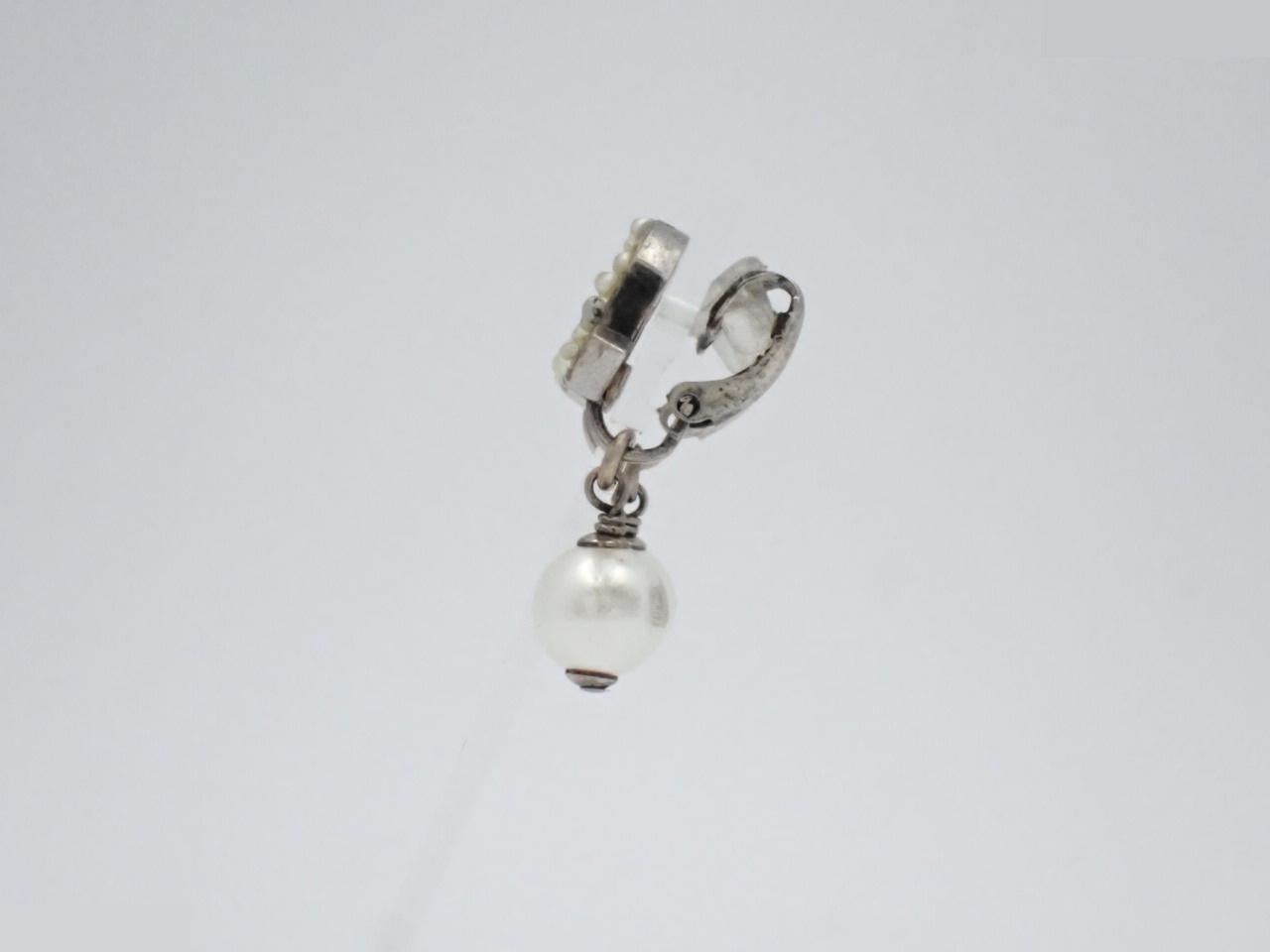 Earrings with Coco Mark and Pearl — view 3