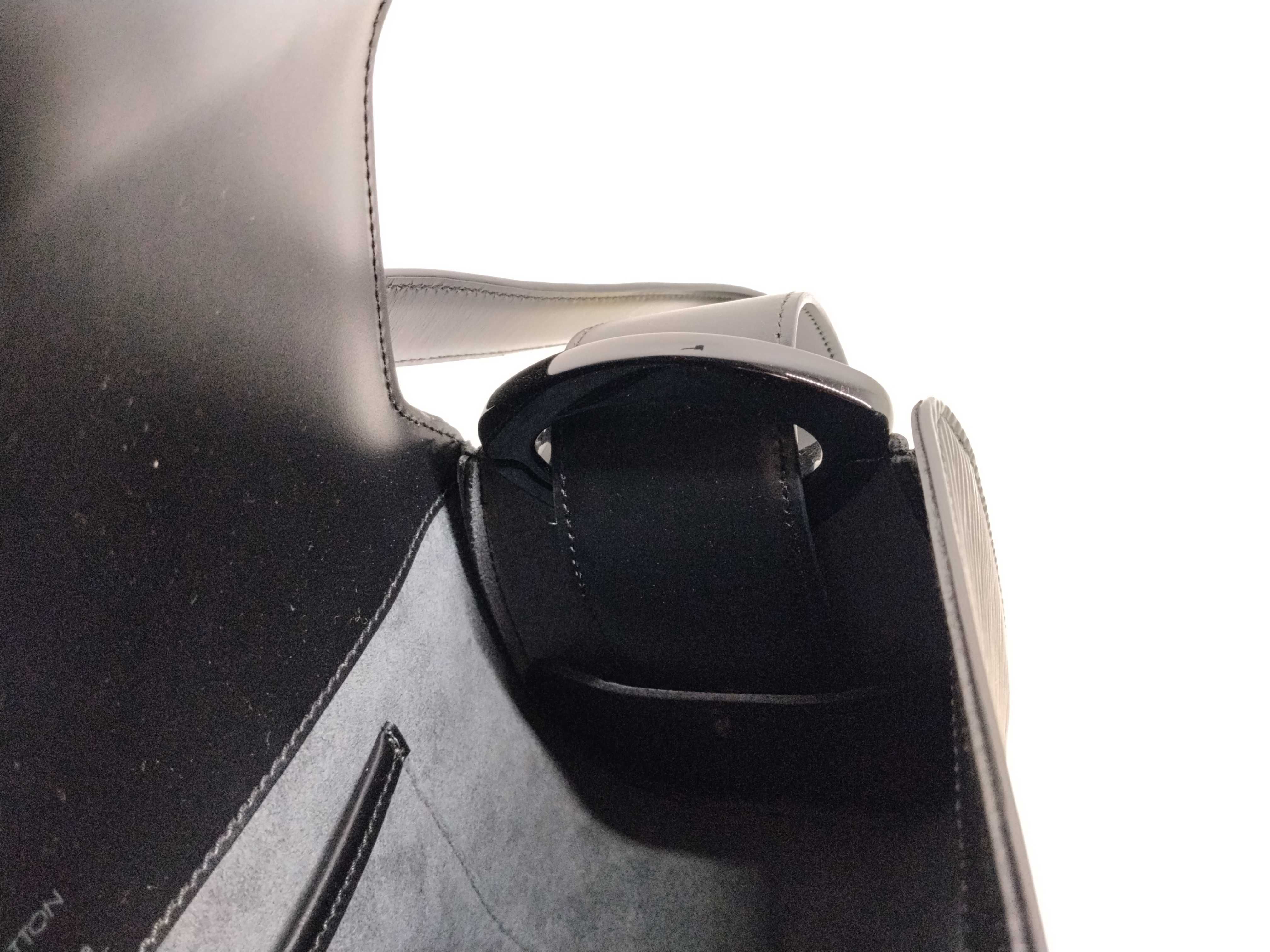 Epi Nocturne Shoulder Bag — view 11