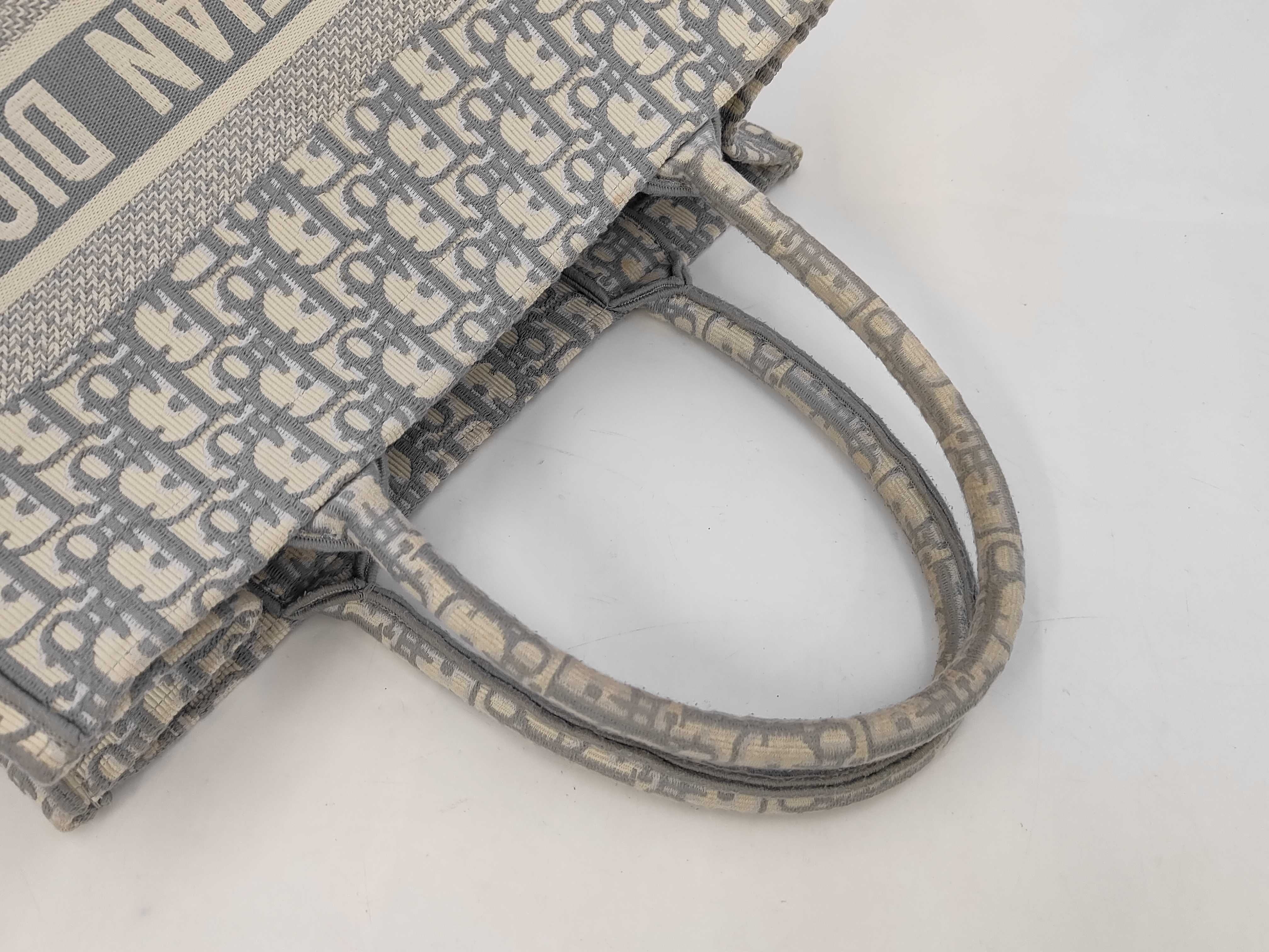 tote bag — view 3