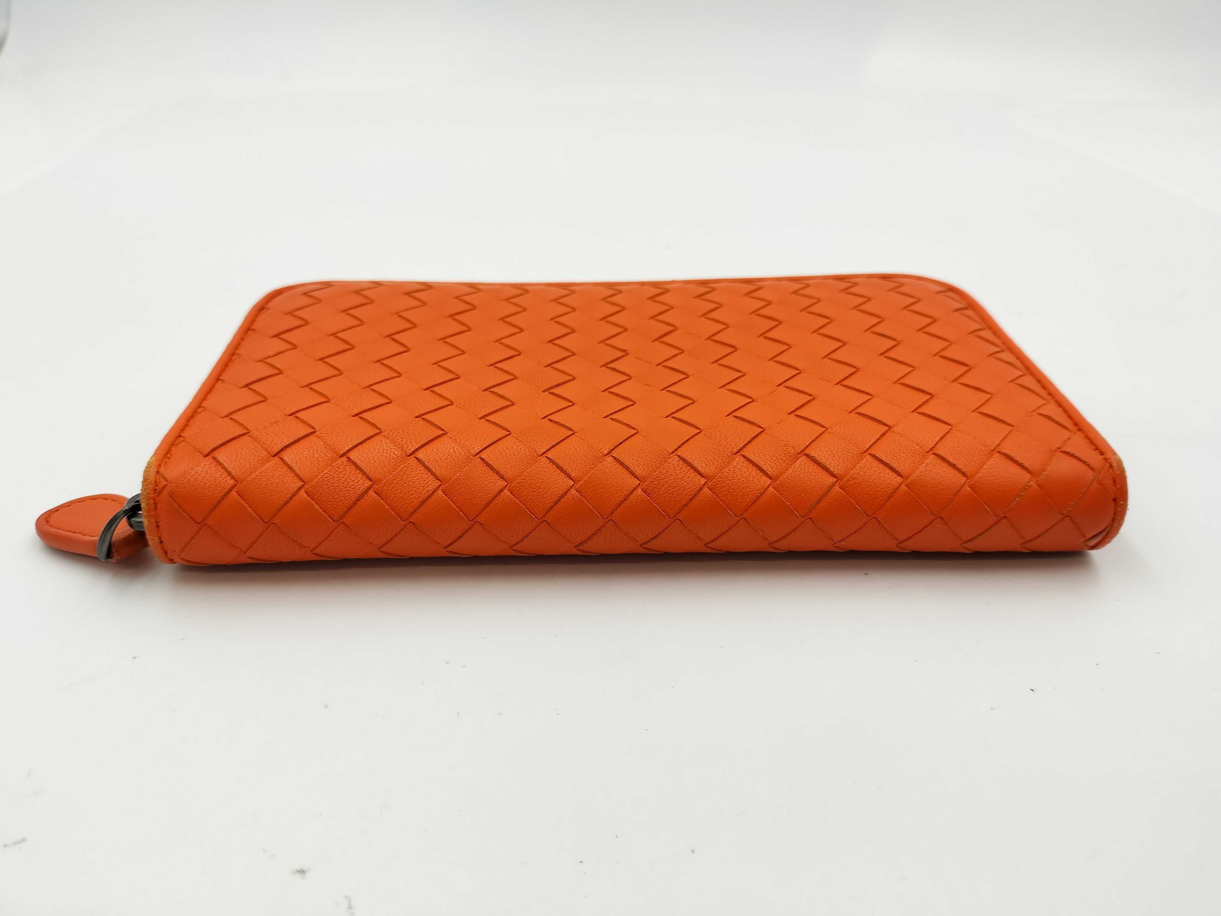 Intrecciato Round Zipper Long Wallet — view 3