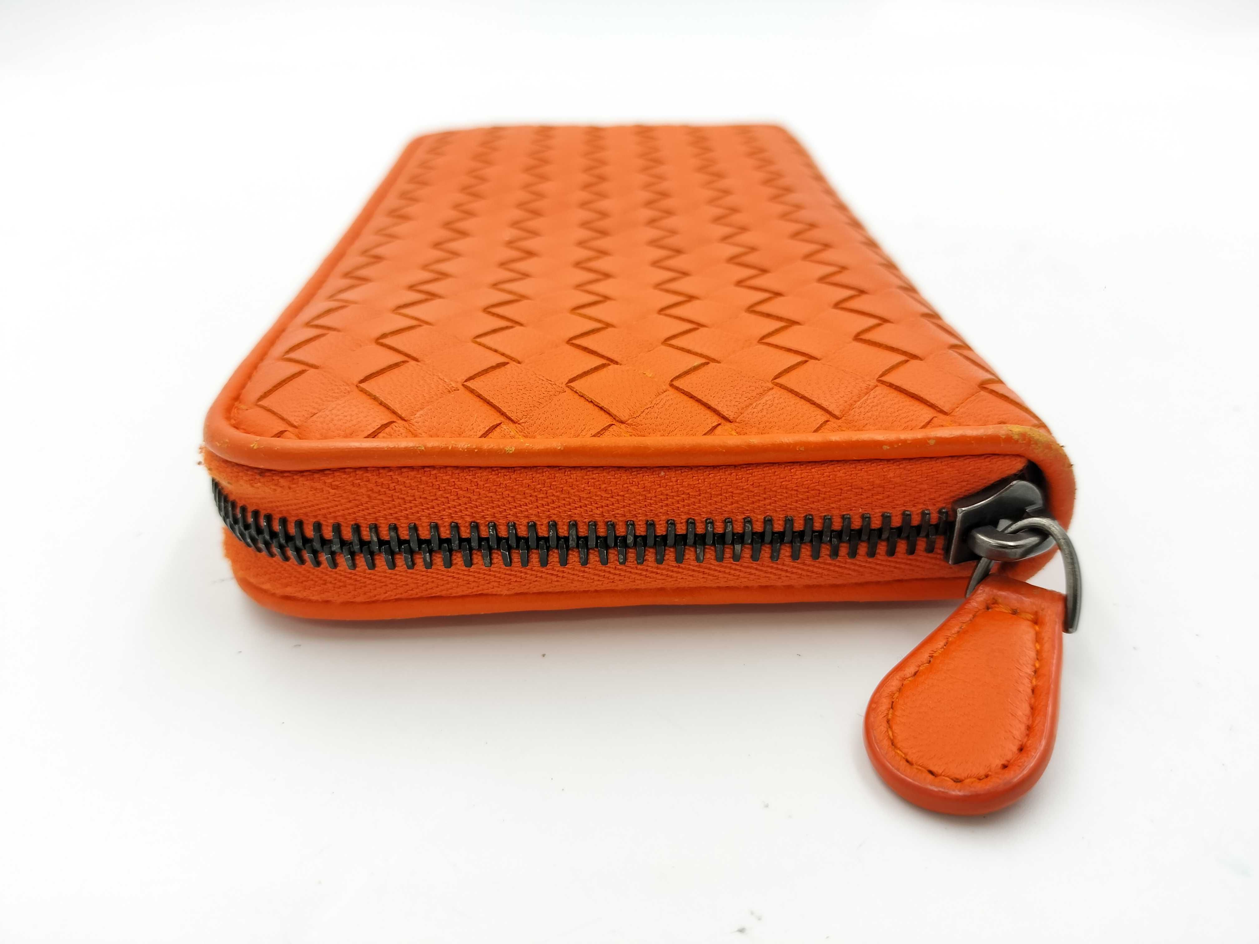 Intrecciato Round Zipper Long Wallet — view 4