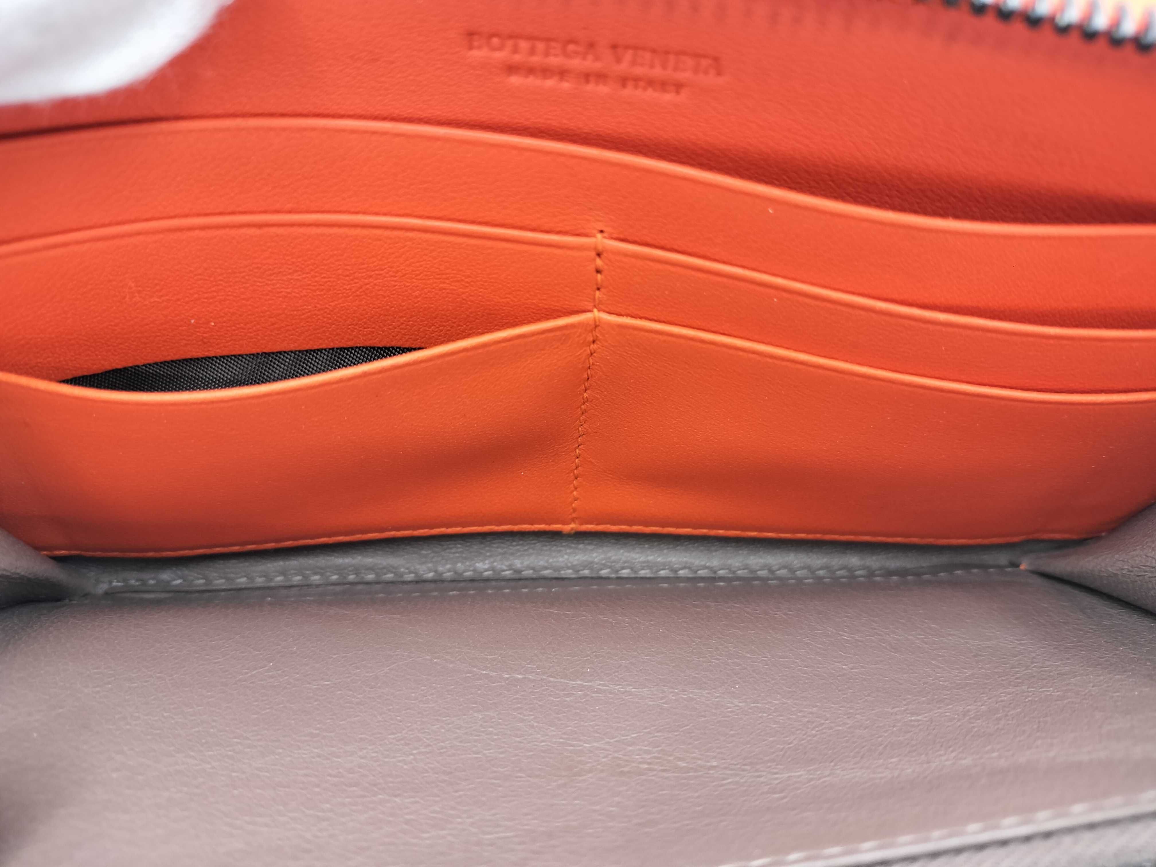 Intrecciato Round Zipper Long Wallet — view 10