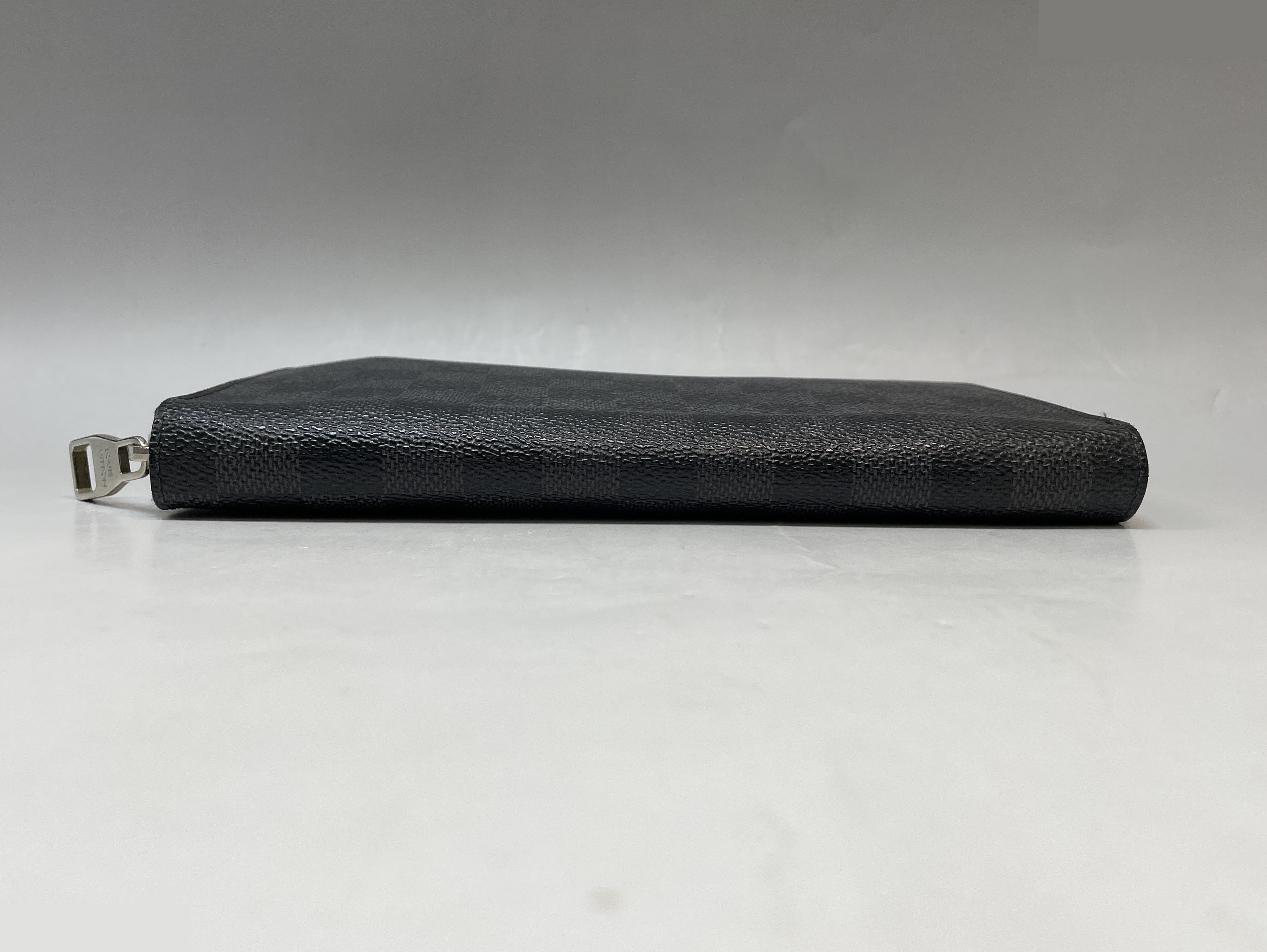 Damier Graphite Zippy Organizer Long Wallet, Black — view 5