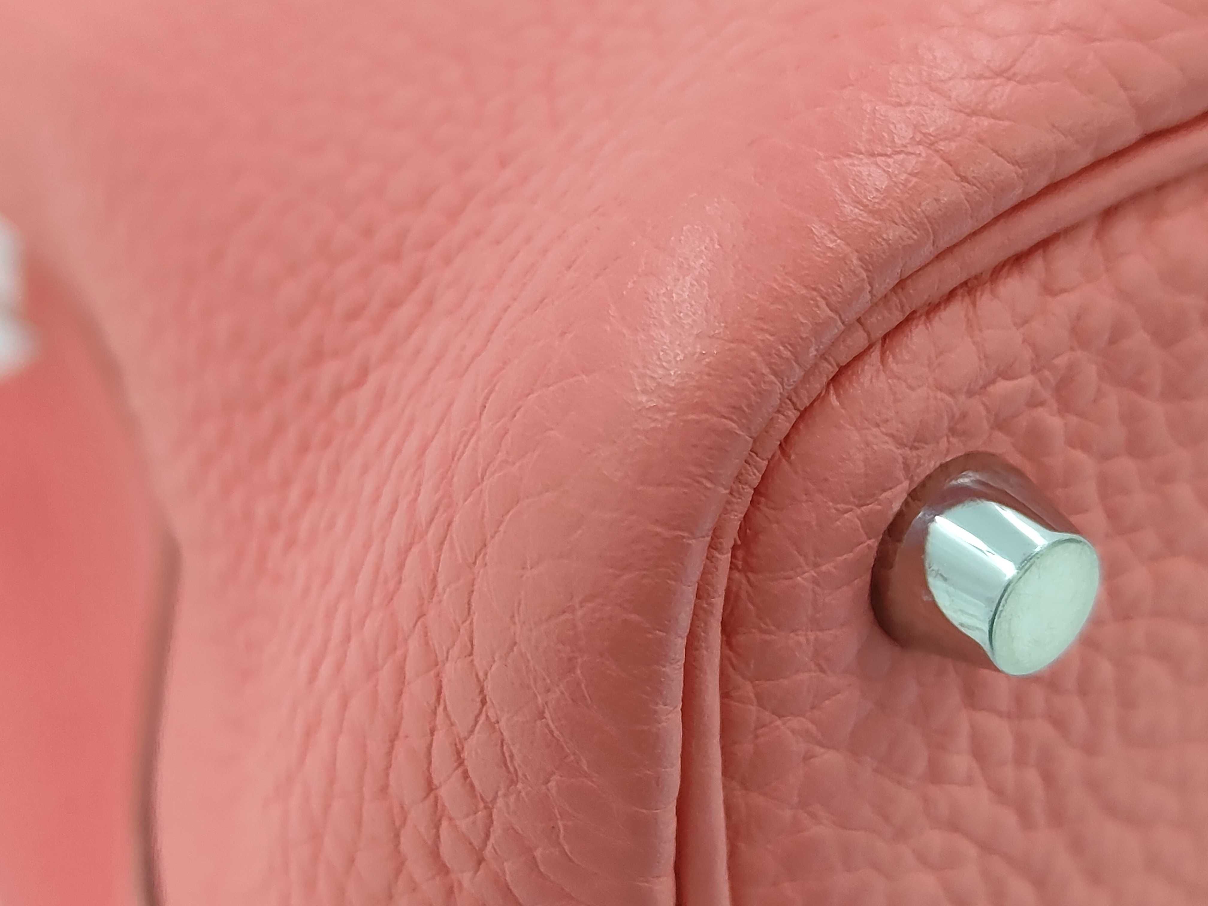 Picotan Lock 18 PM Taurillon Clemence Rose Azalea Silver Hardware X Handbag — view 6