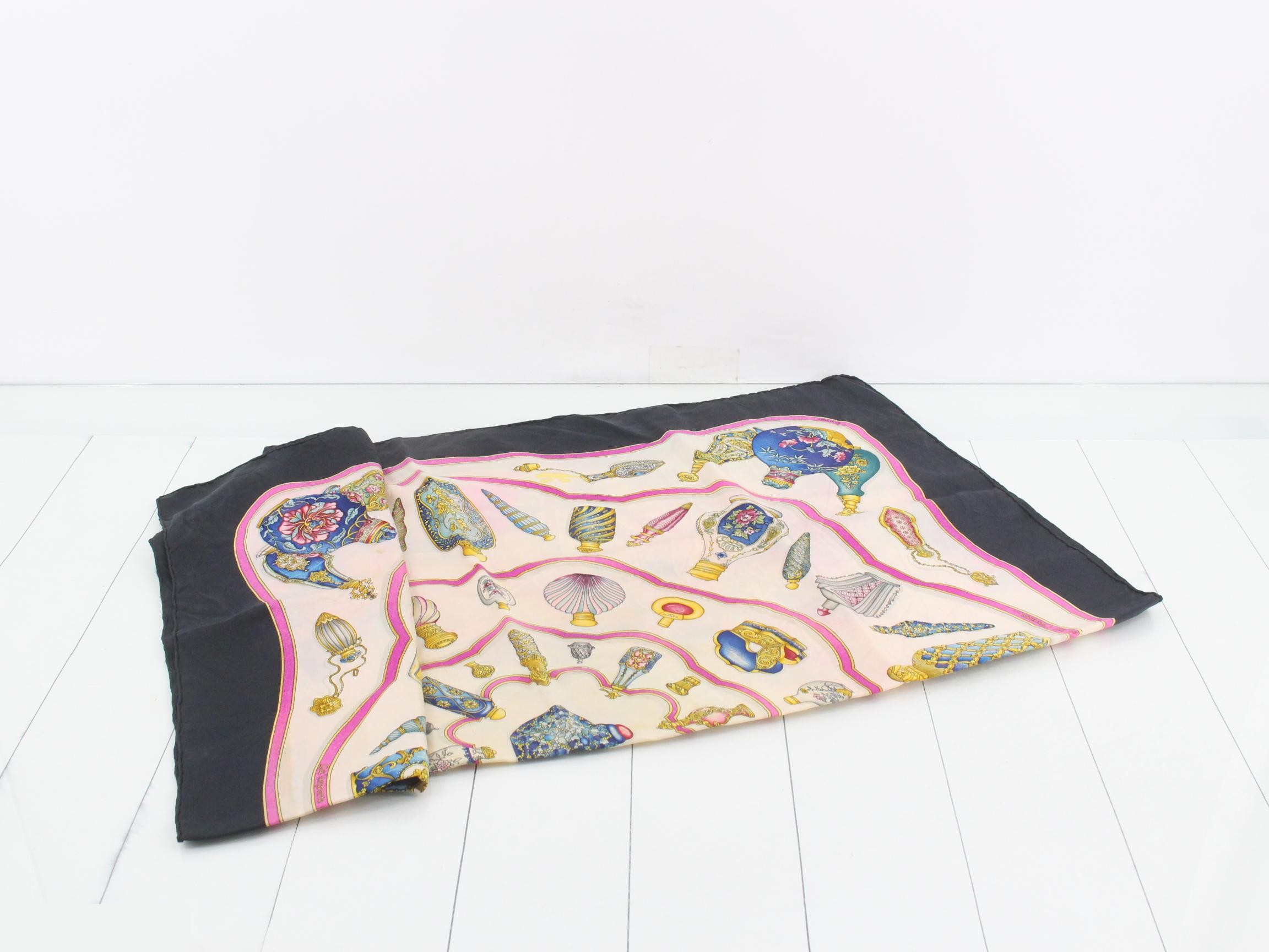 scarf — view 3