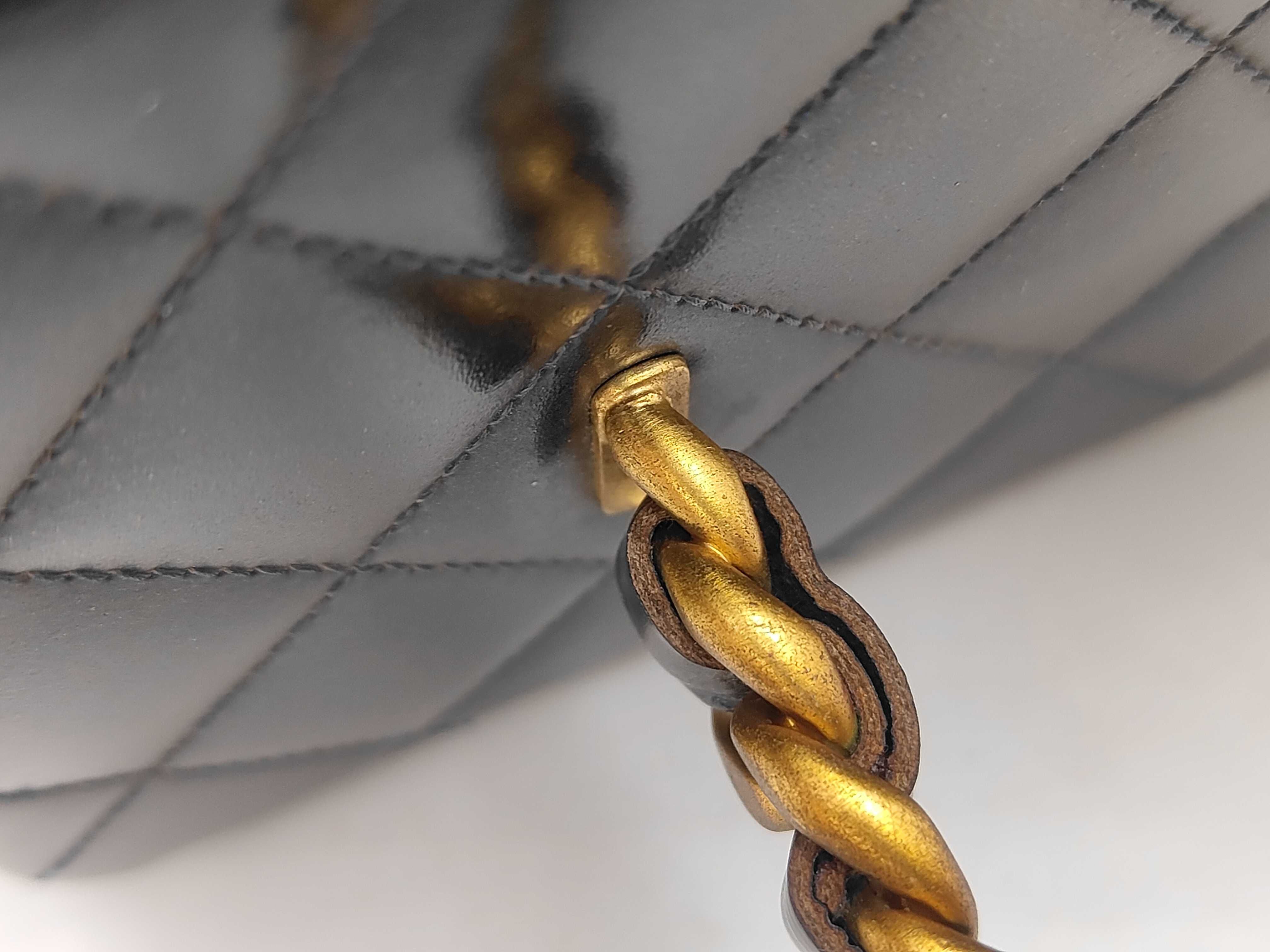 Vanity Handbag, Chain Top Handle, Matelassé, Patent Leather, Gold Hardware, Serial Number 3 Series, with Serial Seal. — view 5