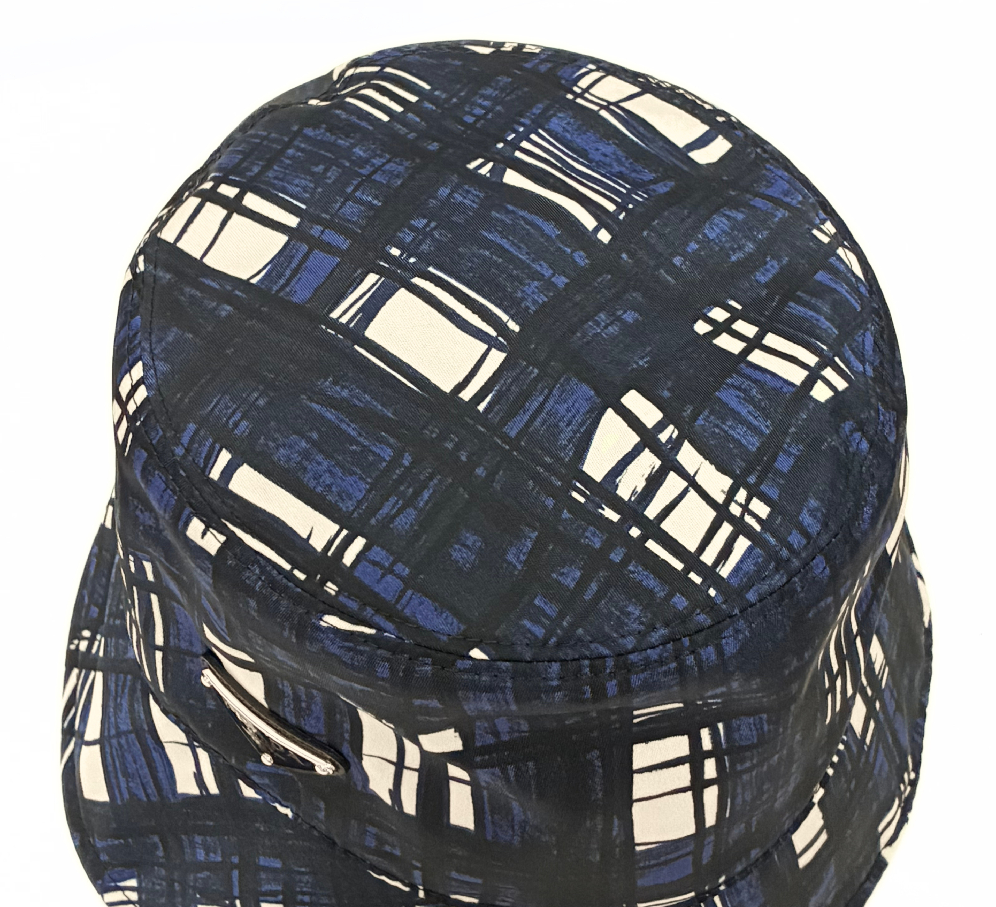 1HC137 Triangle Logo Bucket Hat, Size L, Polyamide, Navy, Other Accessories — view 3