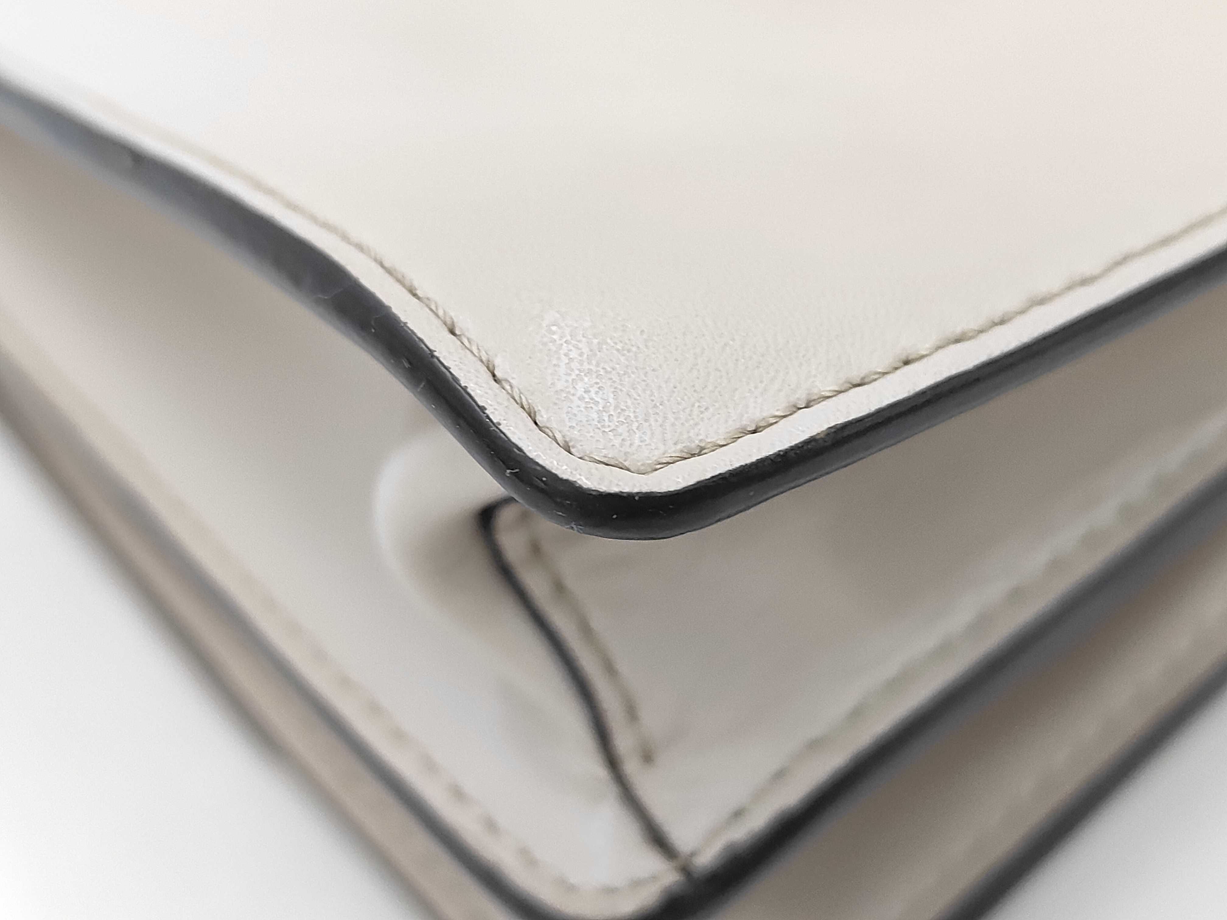 Canai Small Leather Chain Shoulder Bag — view 5