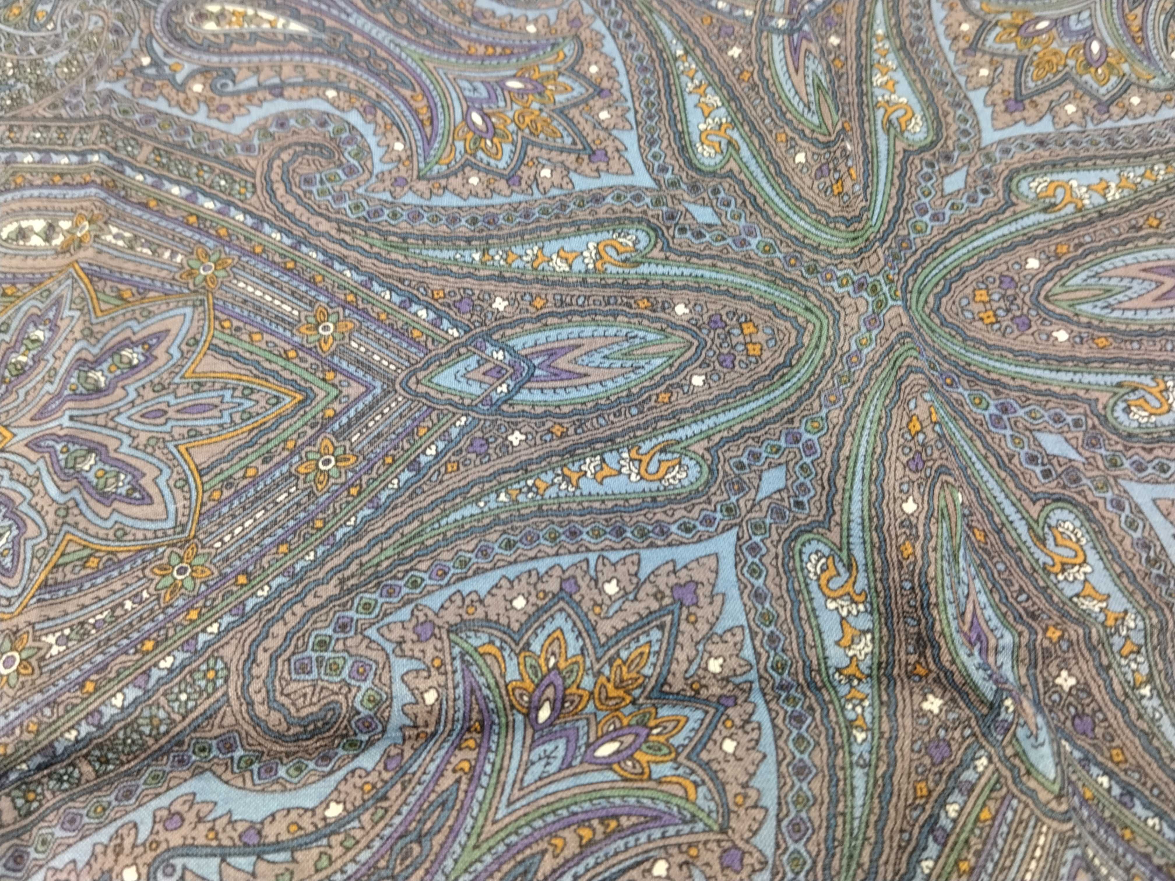 handkerchief/scarf, unused, logo embroidery, paisley pattern, navy, other accessories. — view 7