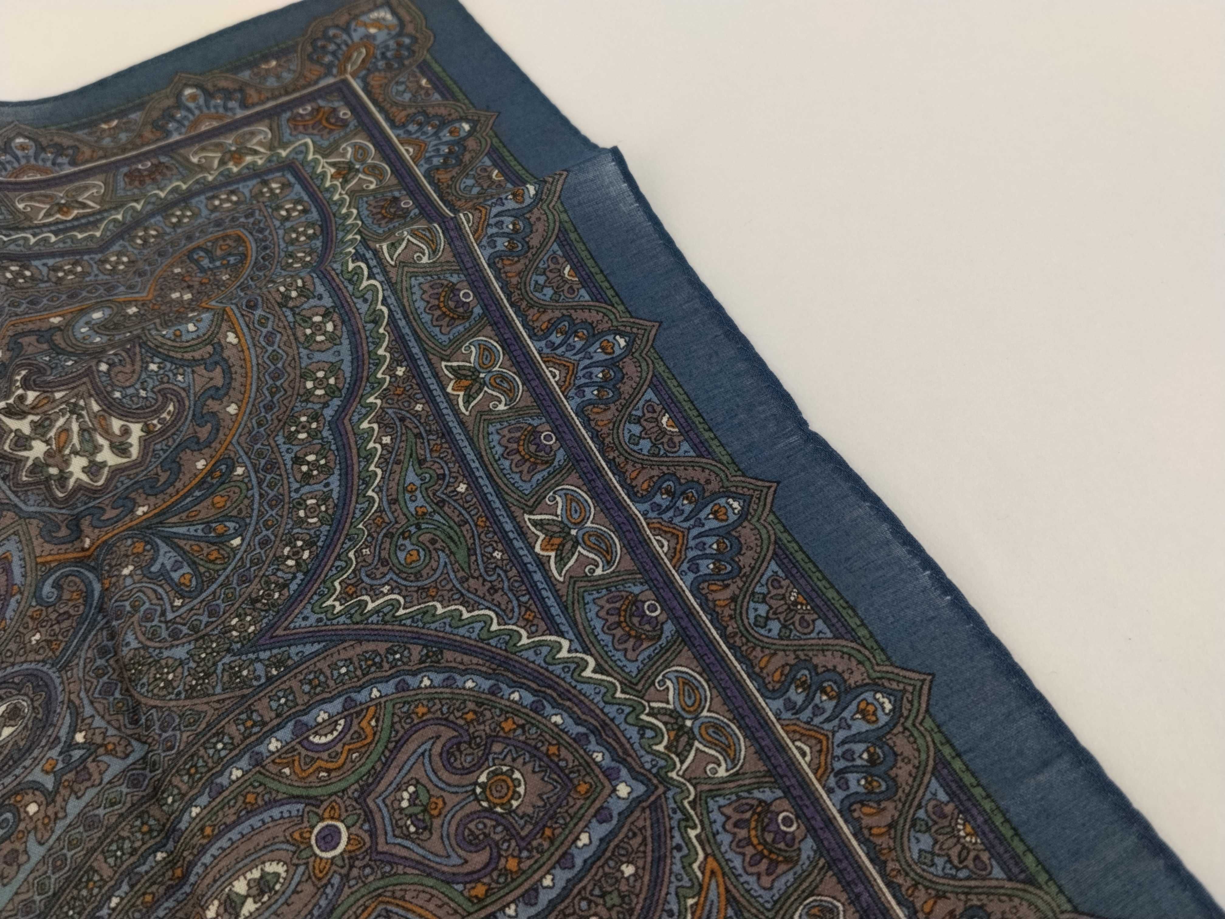 handkerchief/scarf, unused, logo embroidery, paisley pattern, navy, other accessories. — view 8