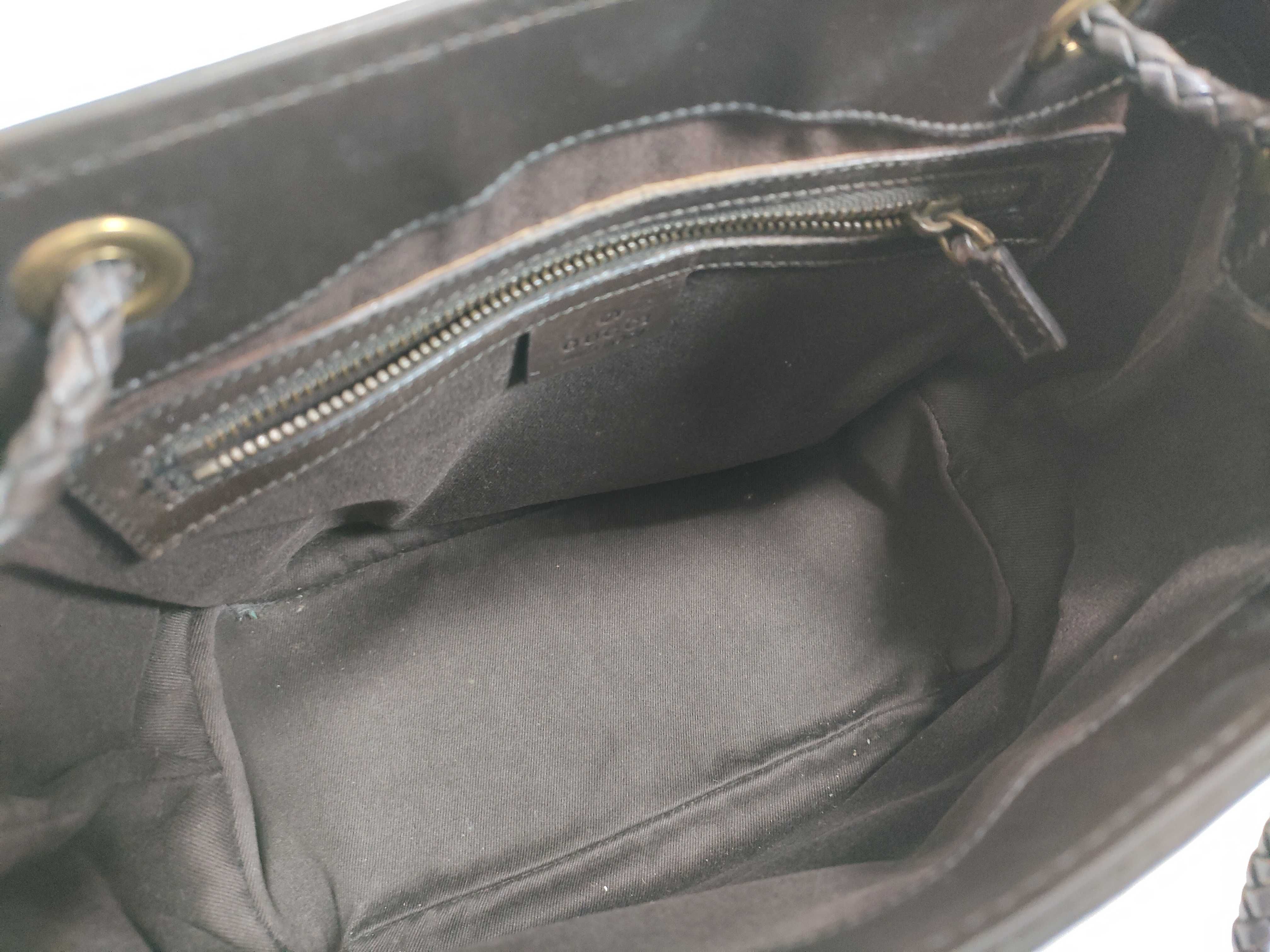 GG Canvas Handbag — view 9