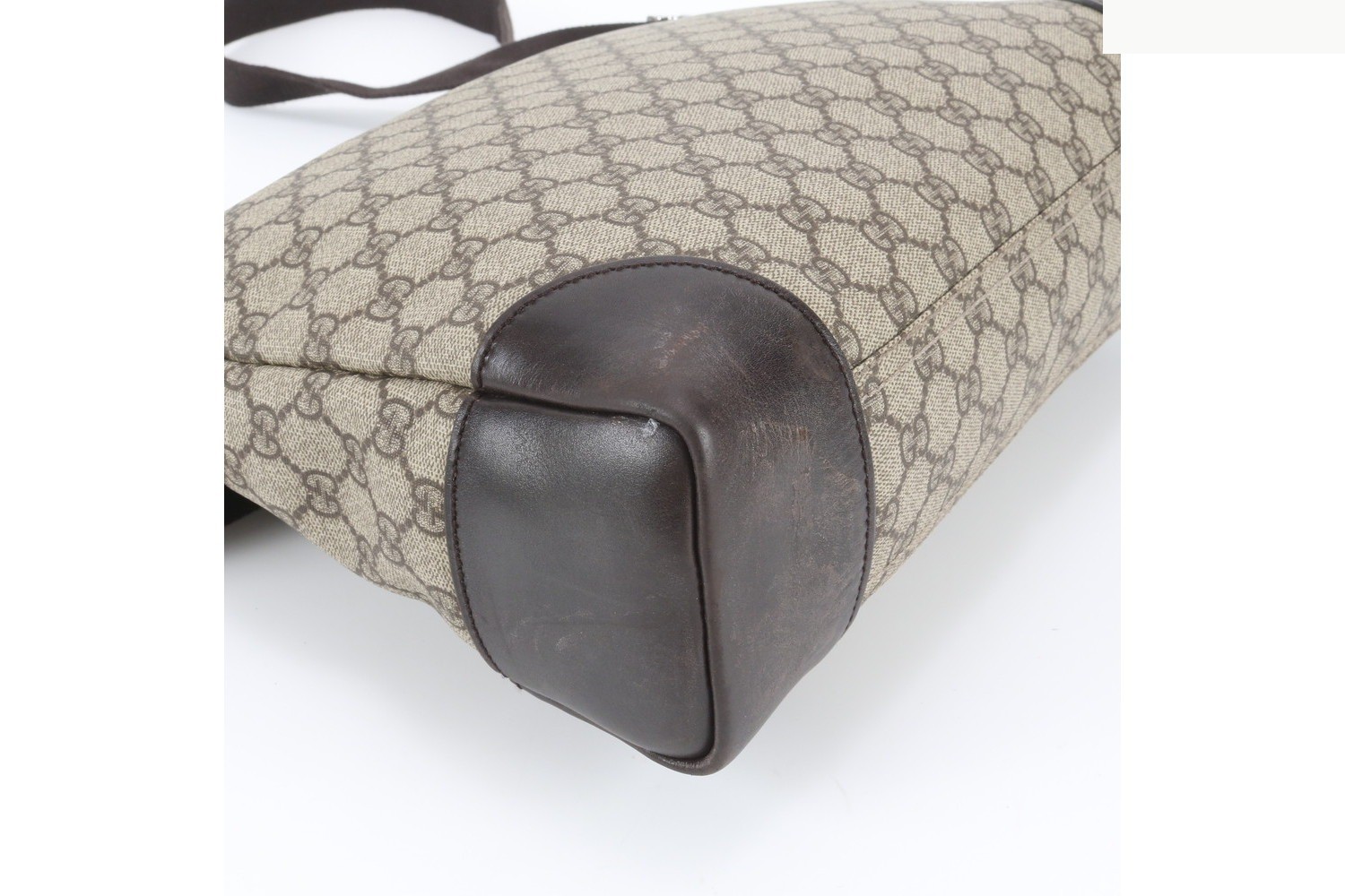 GG Supreme 110054 Leather Shoulder Bag (Crossbody) — view 4