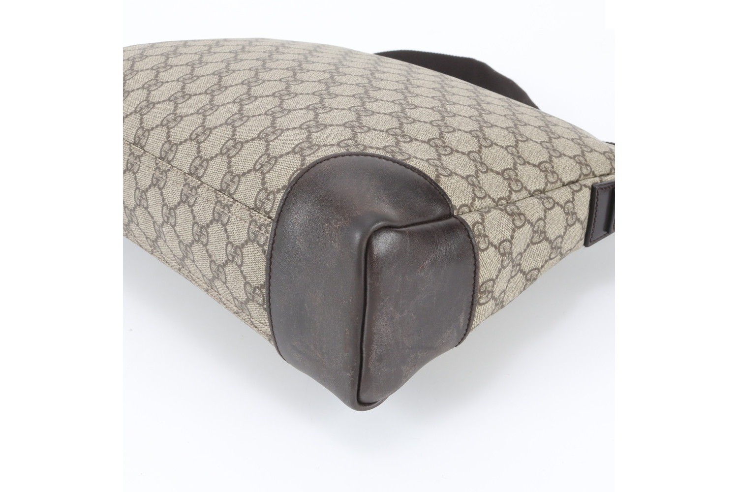 GG Supreme 110054 Leather Shoulder Bag (Crossbody) — view 5