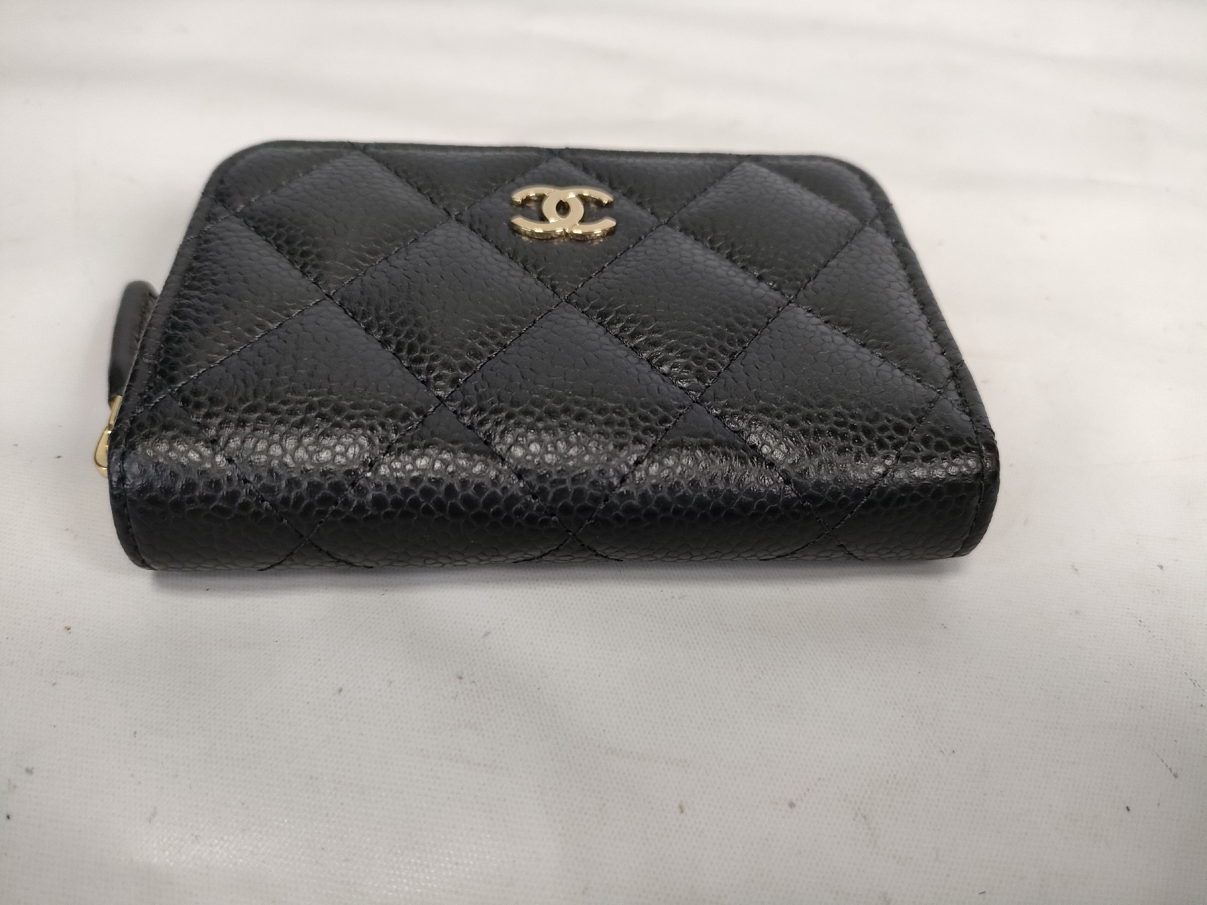 Caviar Skin Zippy Coin Purse Coin Case — view 4