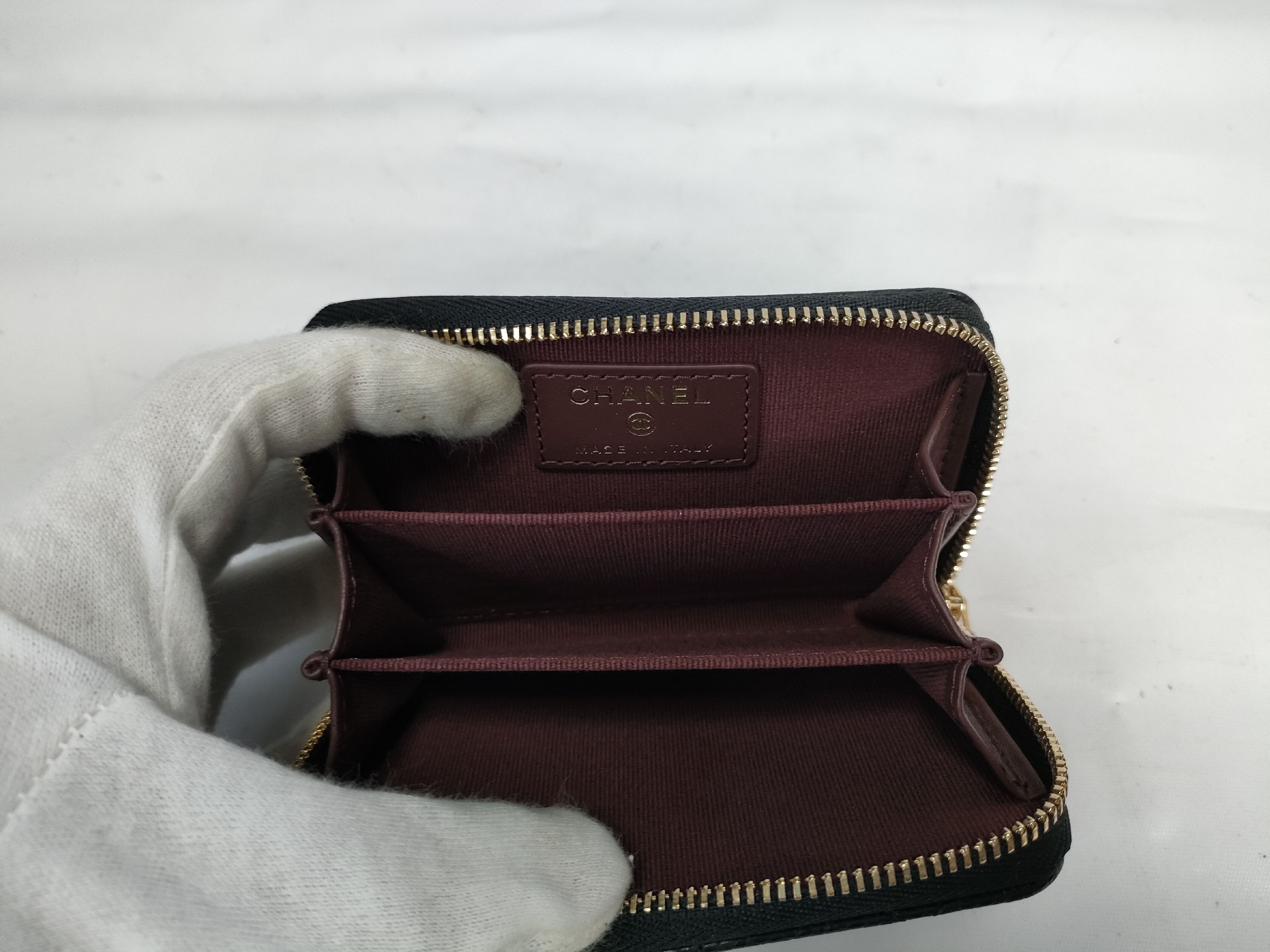 Caviar Skin Zippy Coin Purse Coin Case — view 8