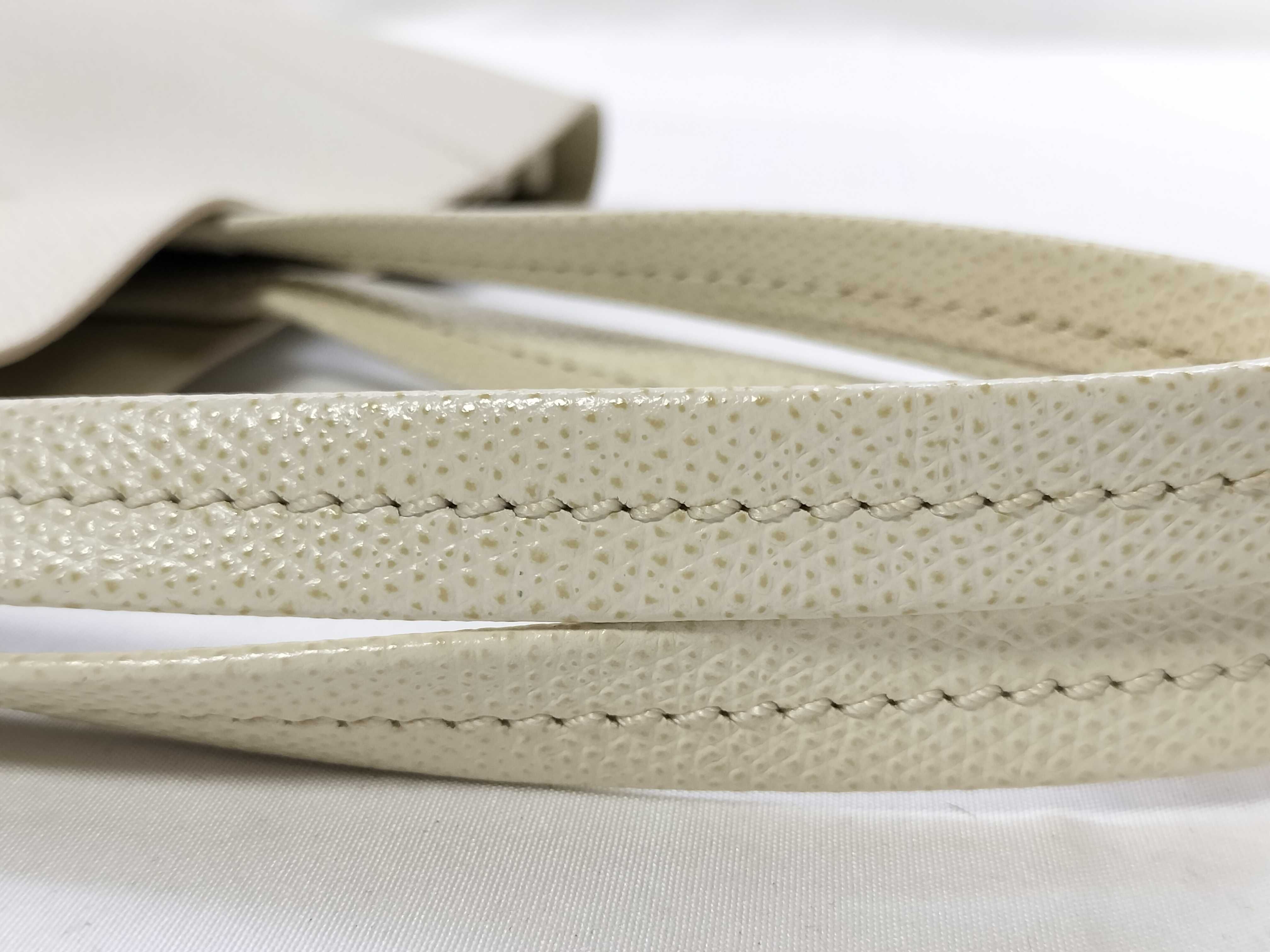 Vertical Cabas White 2-Way Tote Bag — view 4