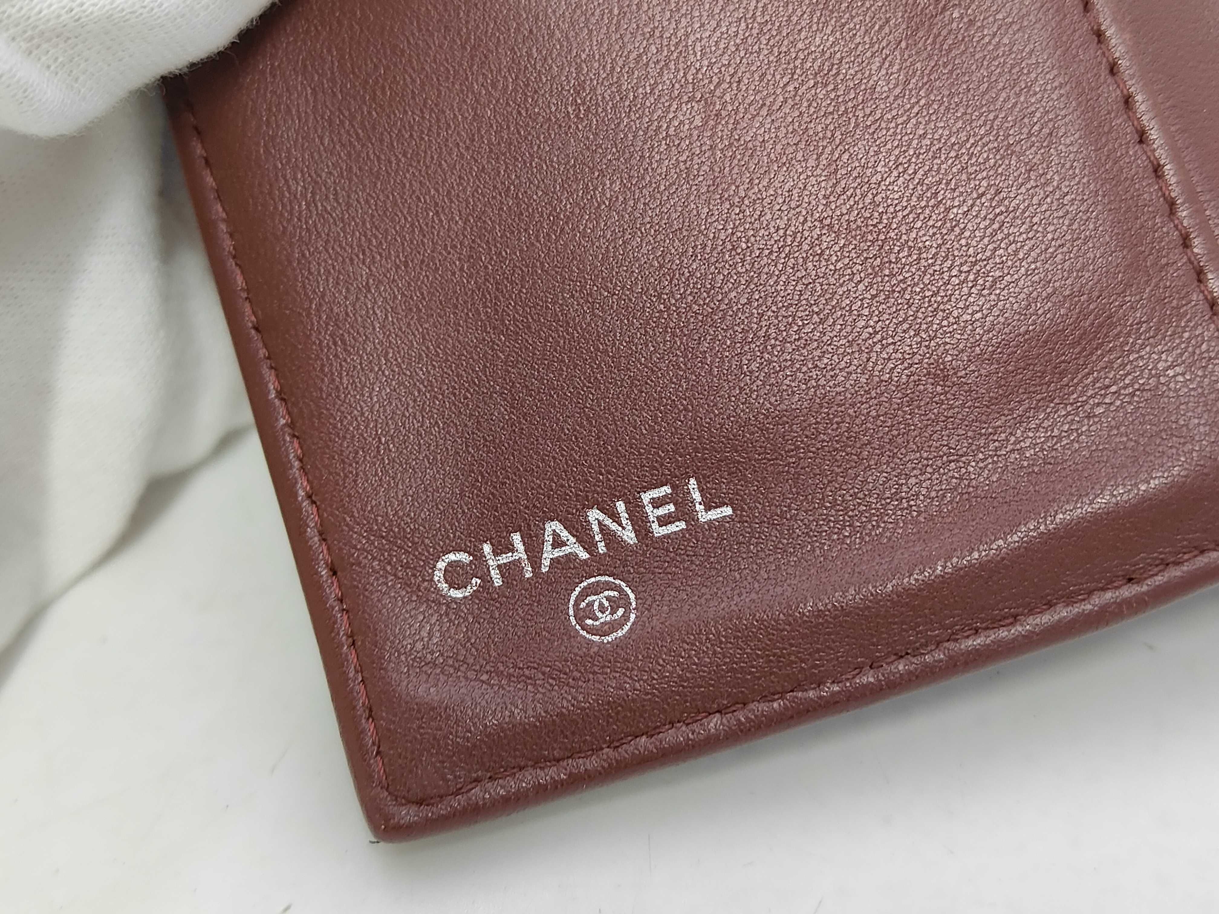 Lambskin Matelassé Wallet, Seal 13 Series — view 6