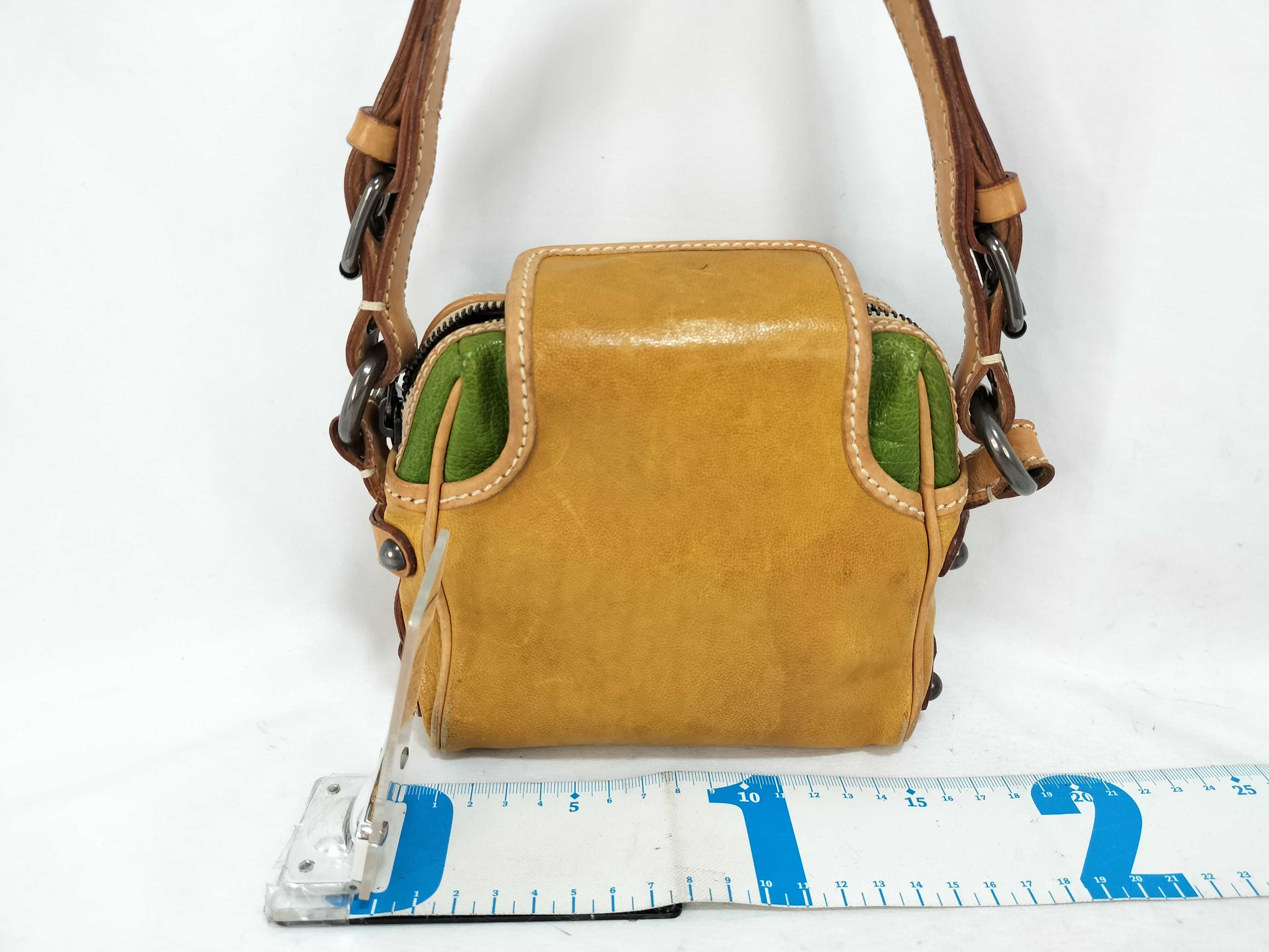 handbag — view 2