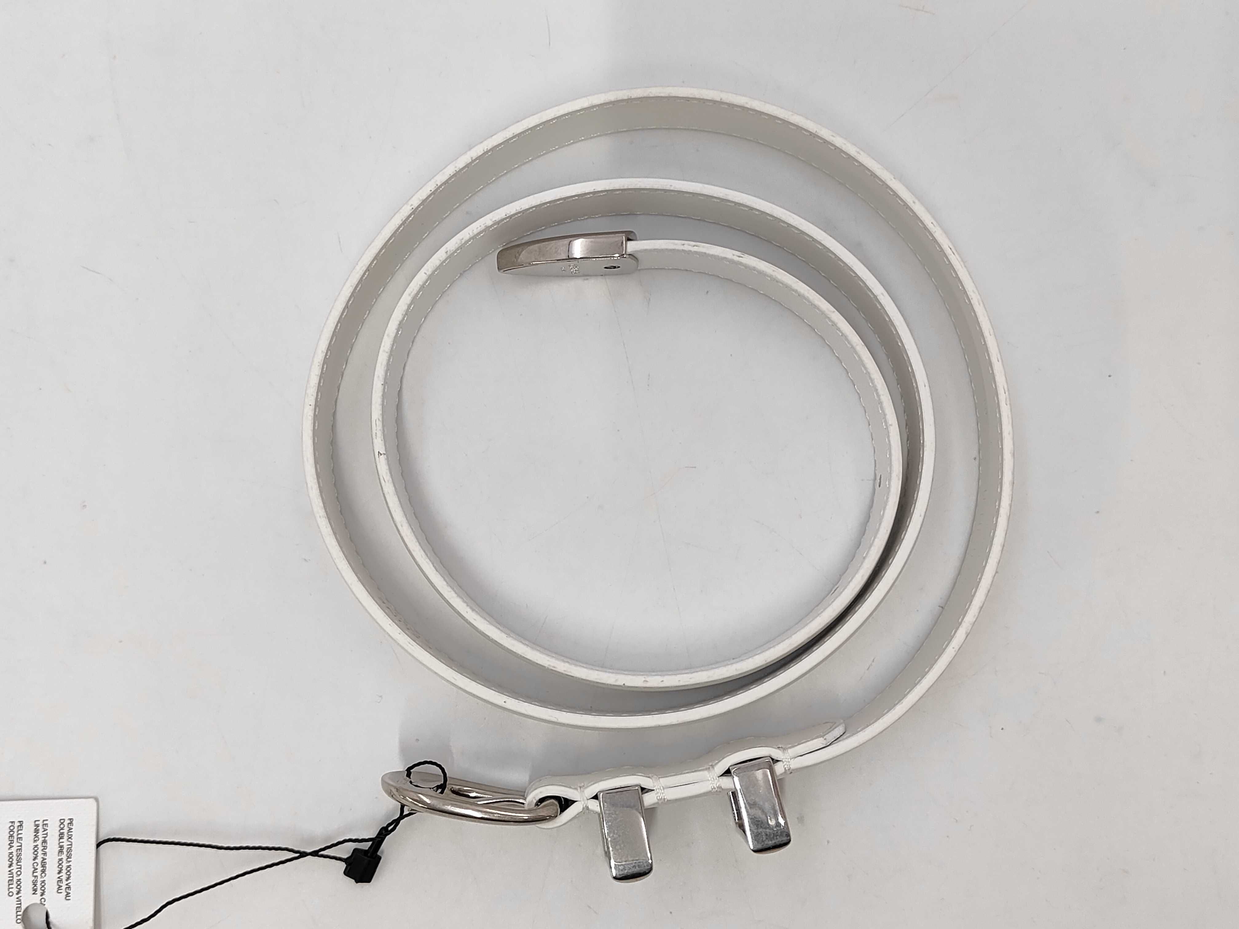 white size 80 belt — view 2