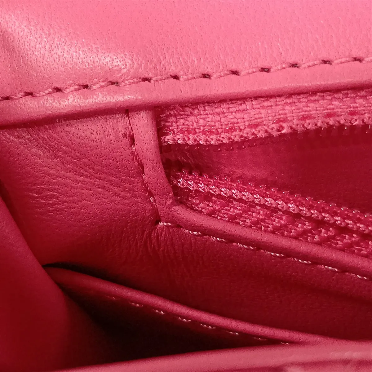 Mini Matelassé 20 Lambskin Single Flap Single Chain Bag, Pink with Gold Hardware, U291U7A0, Random Plate, A69900 — view 15