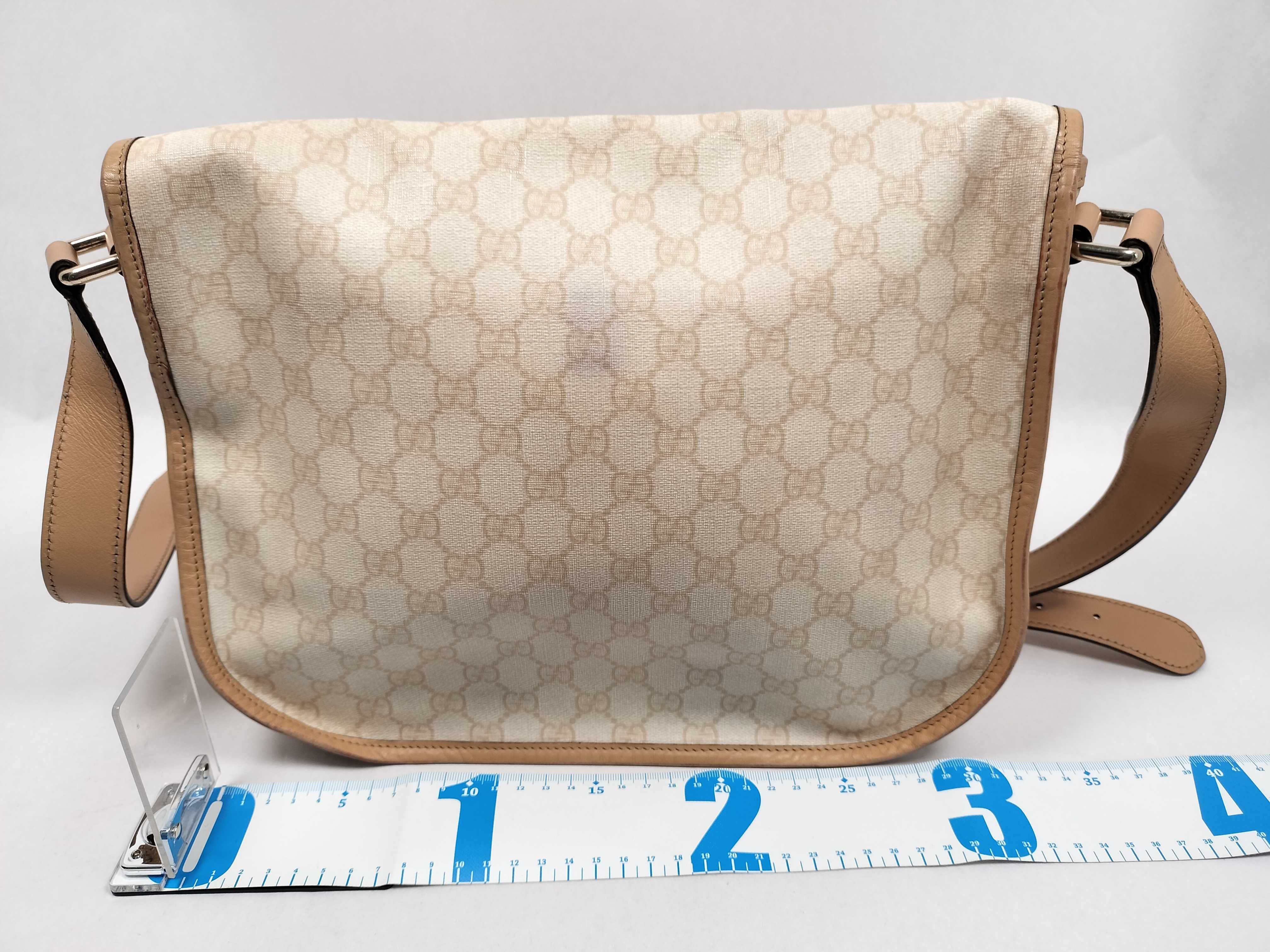 GG Supreme Messenger Bag Shoulder Bag — view 2