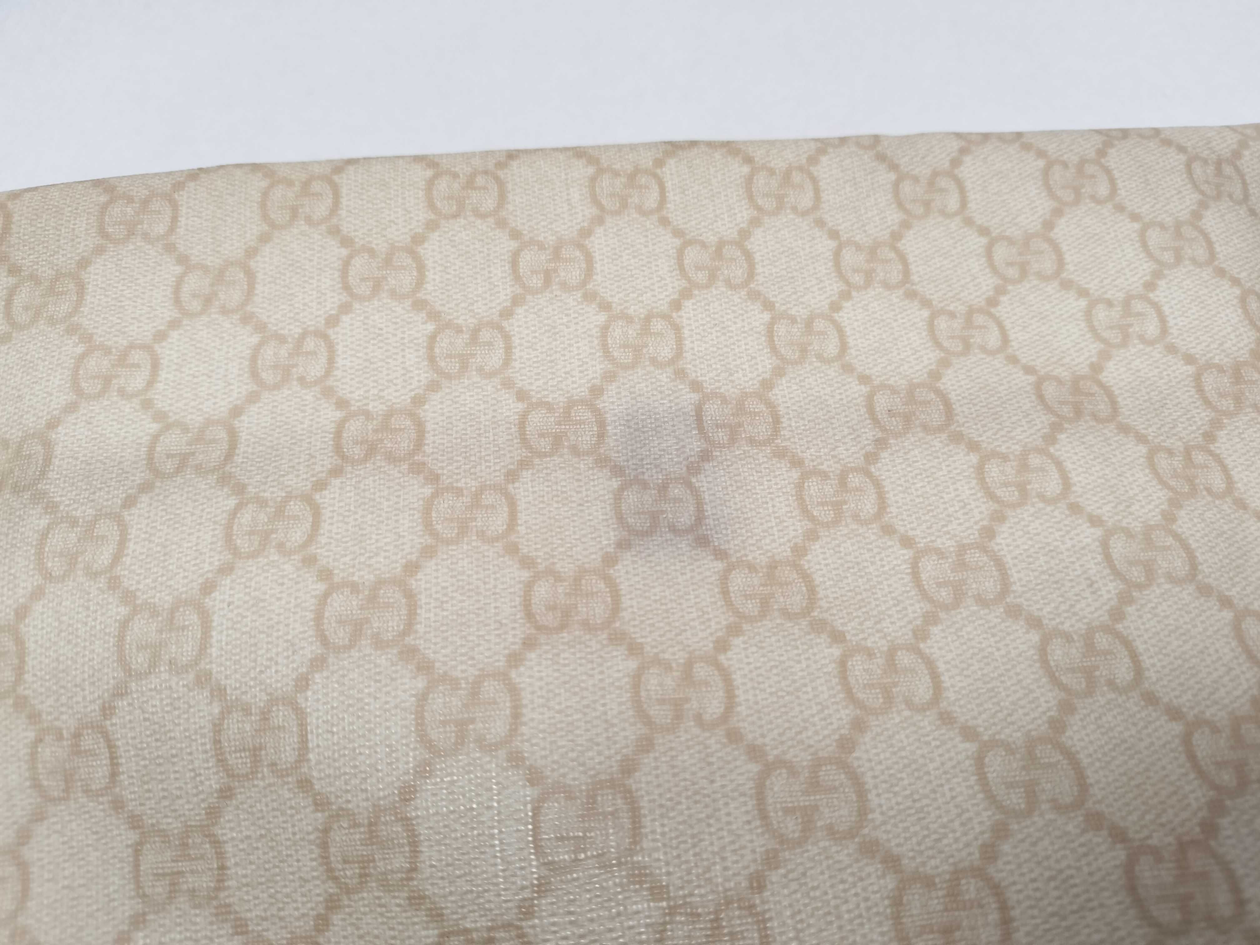 GG Supreme Messenger Bag Shoulder Bag — view 15