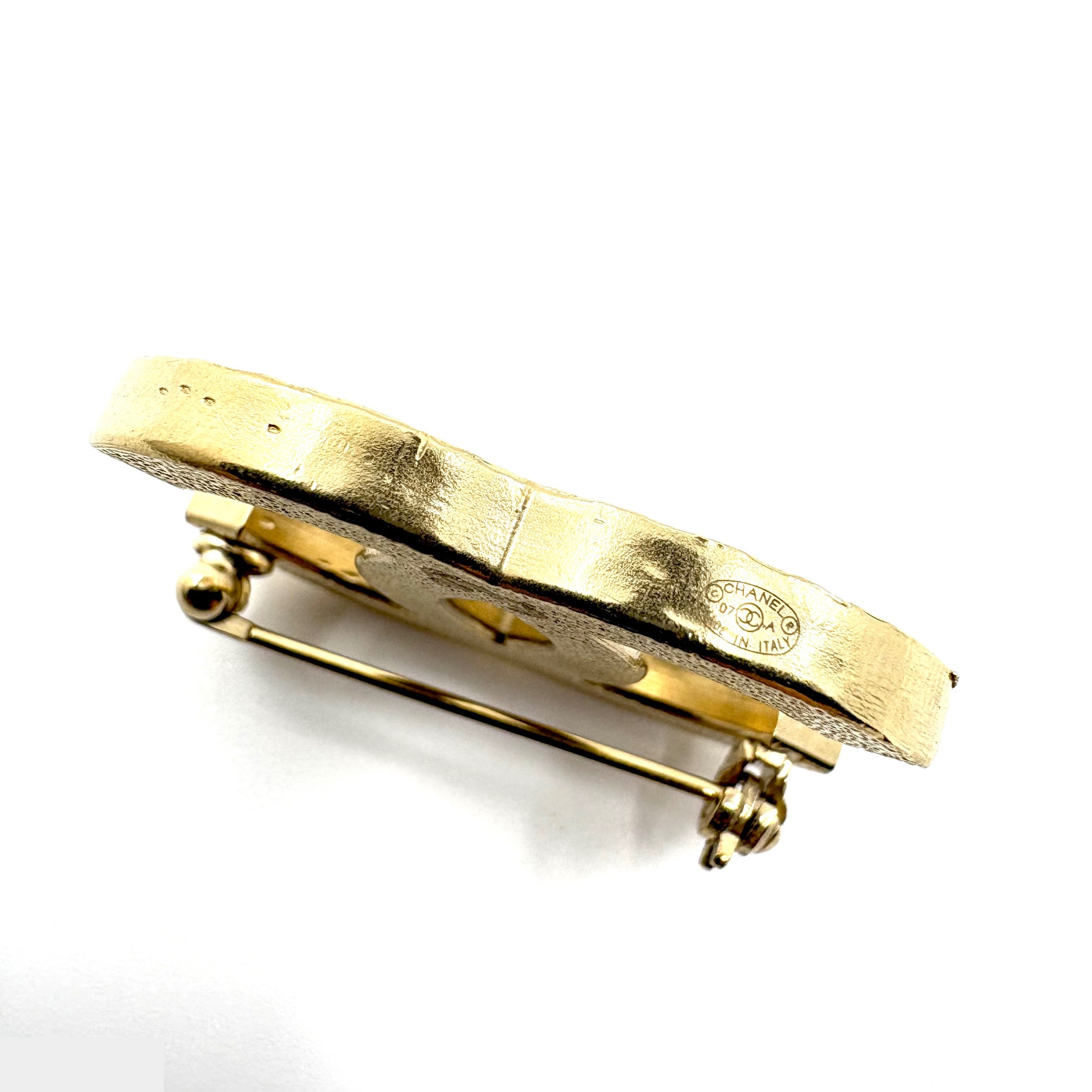 07A Coco Mark Icon Series (Precious Metal) Brooch — view 3