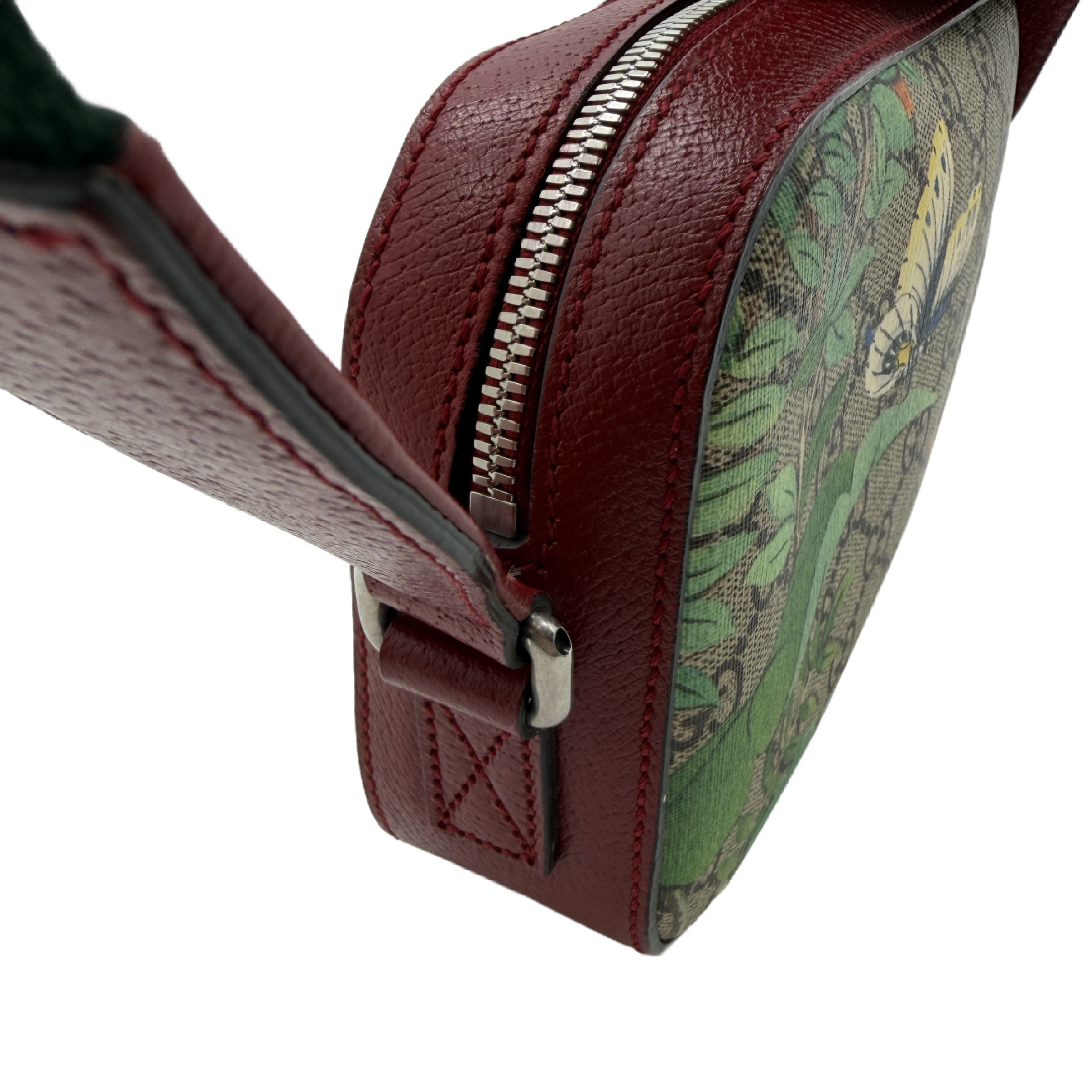 GG Supreme Tian Shoulder Bag — view 4