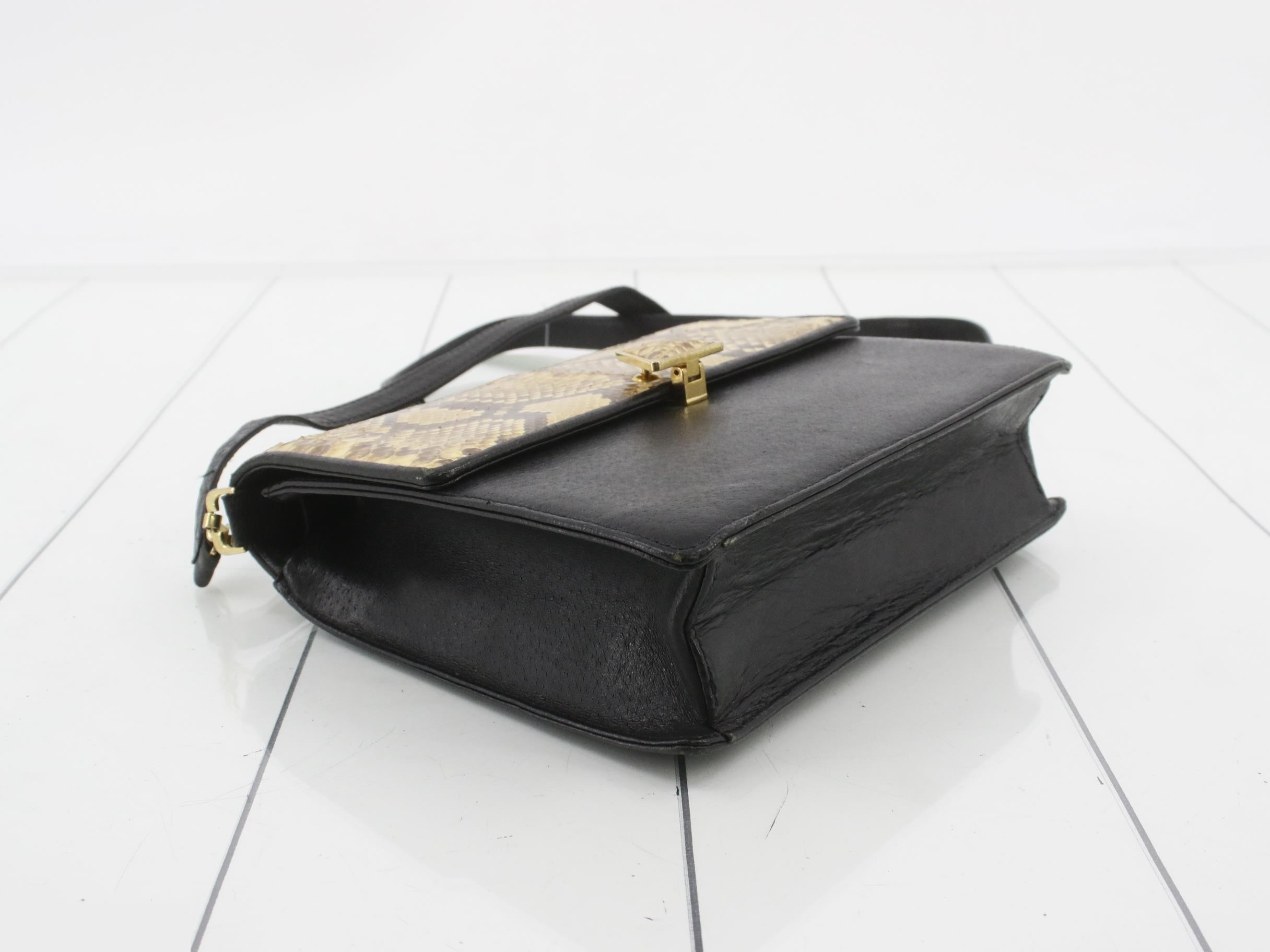 (bag) — view 5